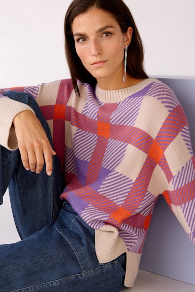 Bild 7 von Knitted pullover with check pattern in lilac orange | Oui