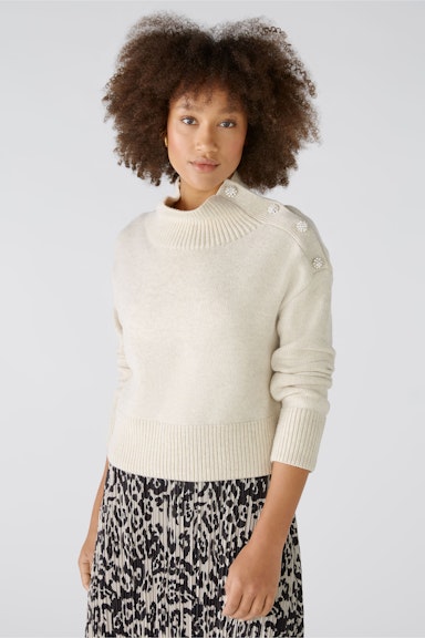 Bild 3 von Pullover with decorative buttons in offwhite | Oui