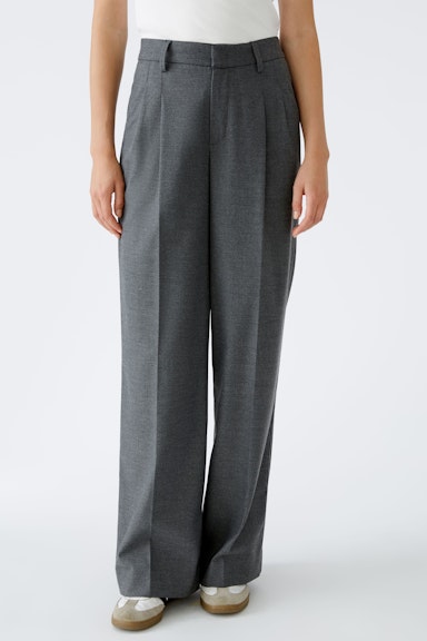 Bild 2 von Pleated trousers with viscose in dark grey | Oui