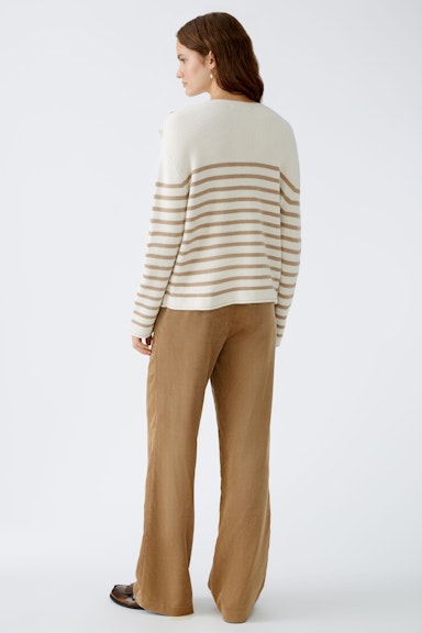 Bild 4 von Pullover Viskosemischung in white camel | Oui