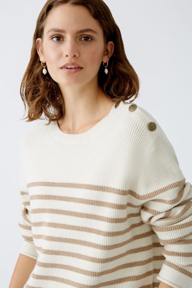 Bild 5 von Pullover Viskosemischung in white camel | Oui