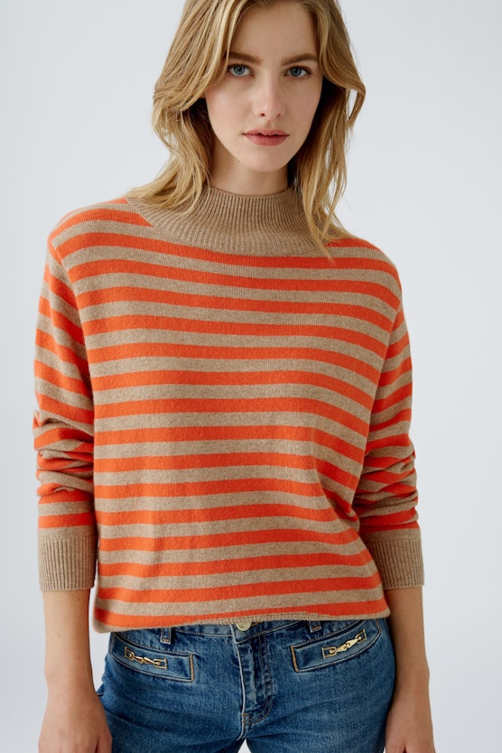 Turtleneck pullover with wool