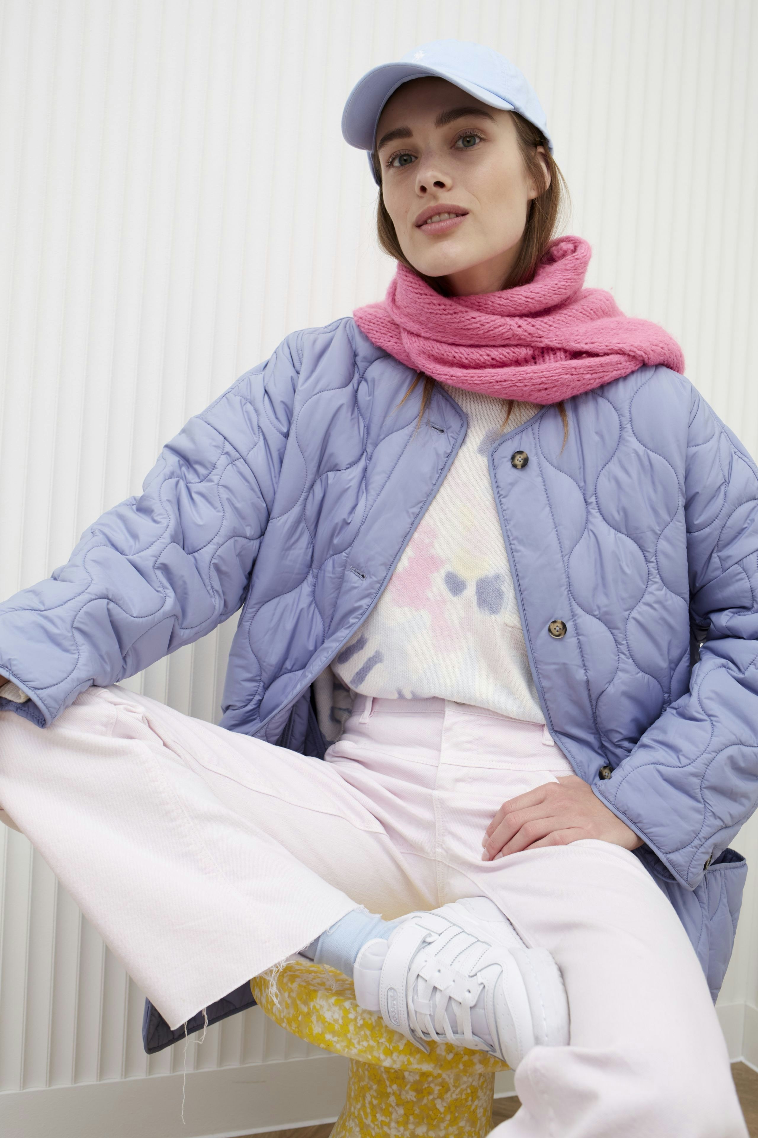 Bild 6 von Knitted Pullover - rose blue in rose blue | Oui