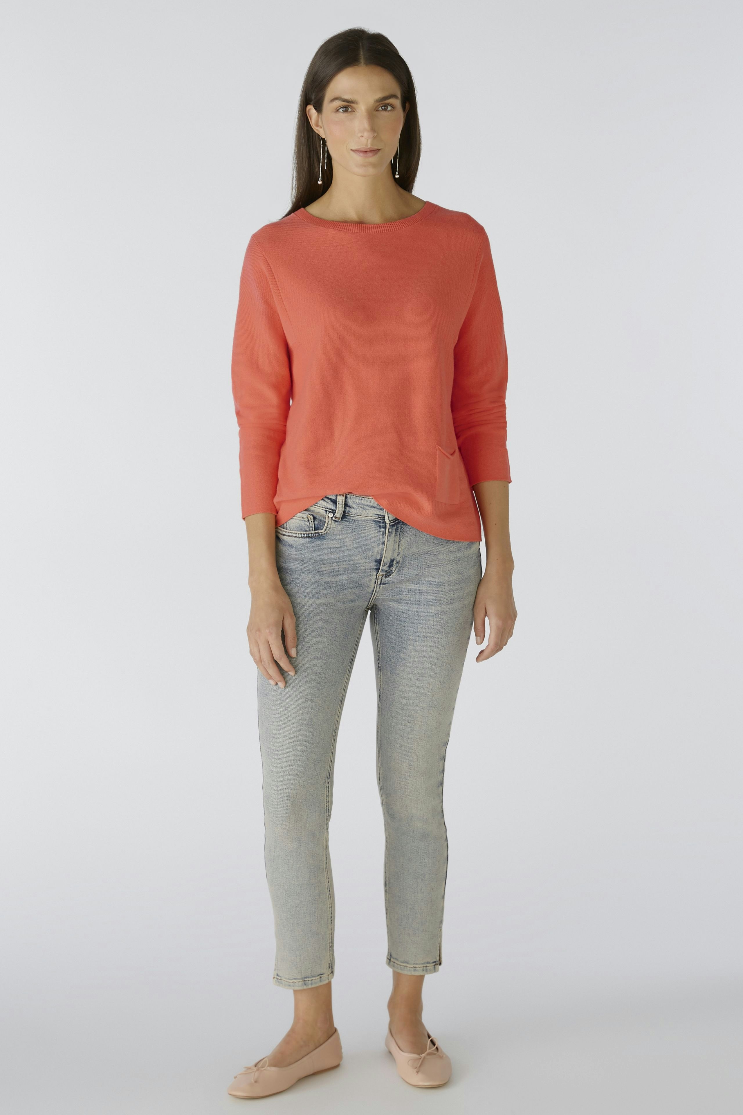 Bild 2 von KEIKO Pullover - hot coral in hot coral | Oui