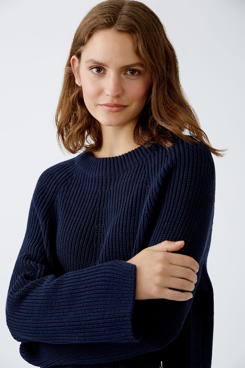 Bild 6 von RUBI Pullover - darkblue in darkblue | Oui