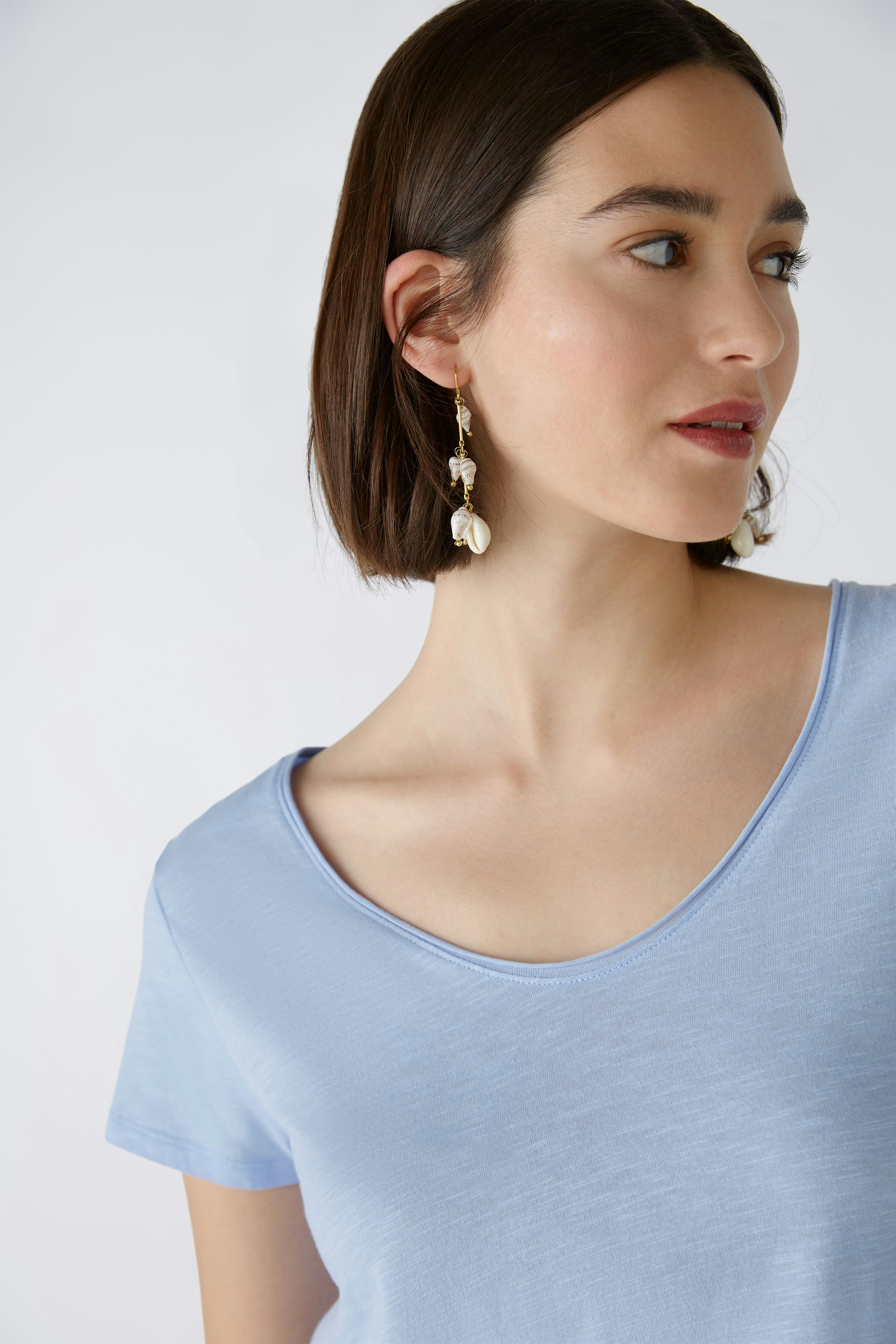 Bild 4 von T-shirt - light blue in light blue | Oui