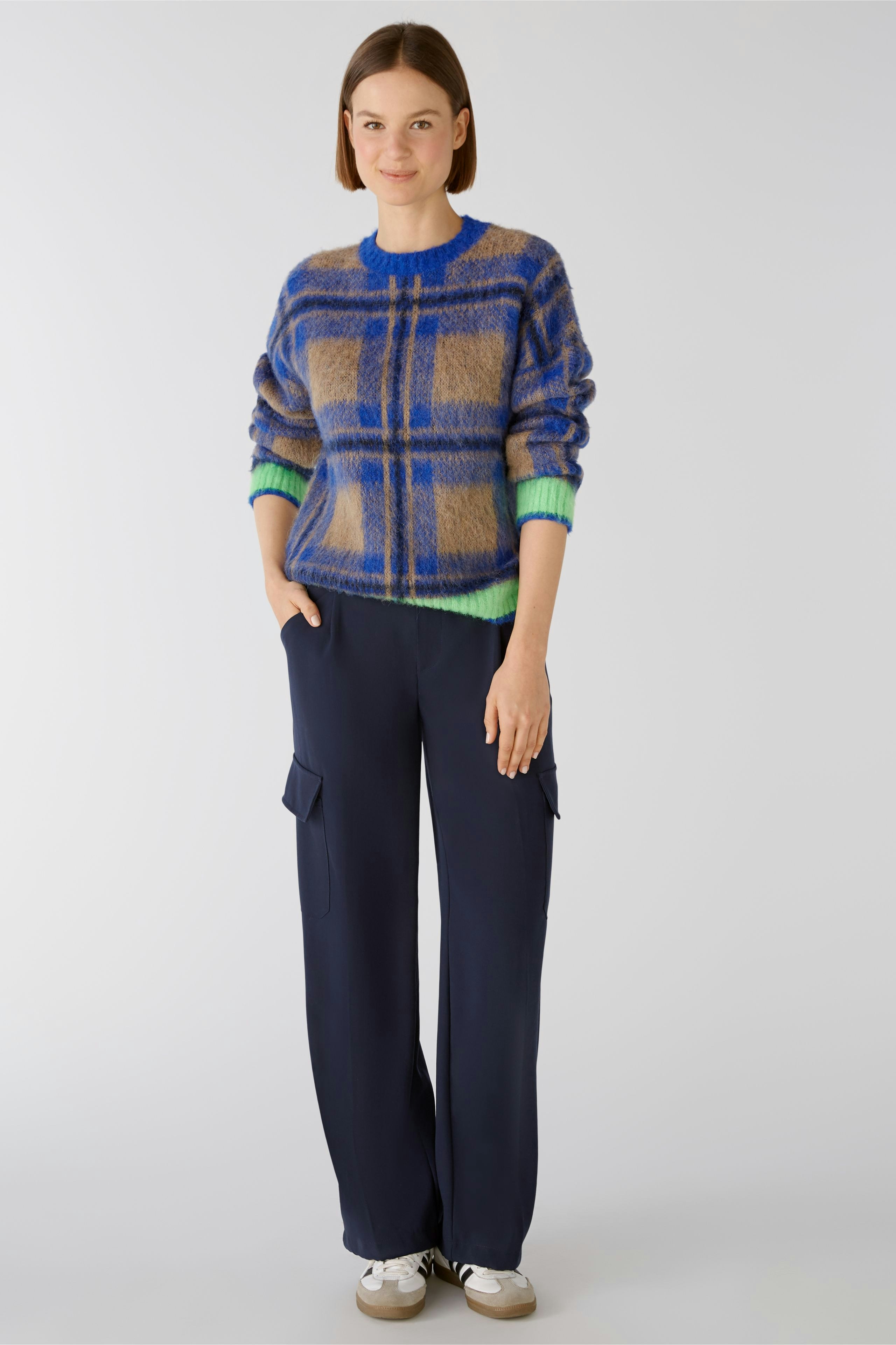 Bild 1 von Cargo hose - darkblue in darkblue | Oui