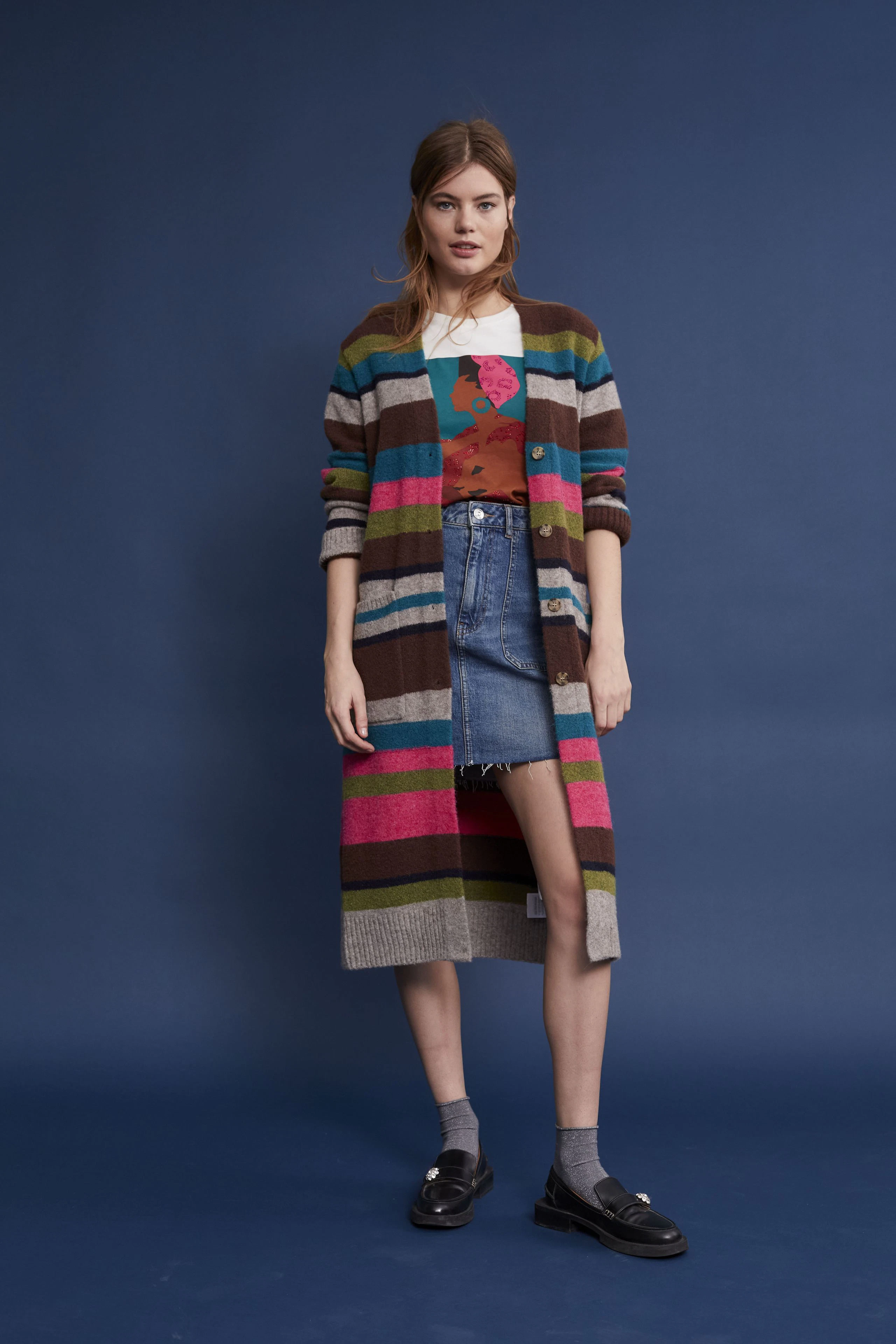 Image 6 of Knitted coat - green red in green red | Oui