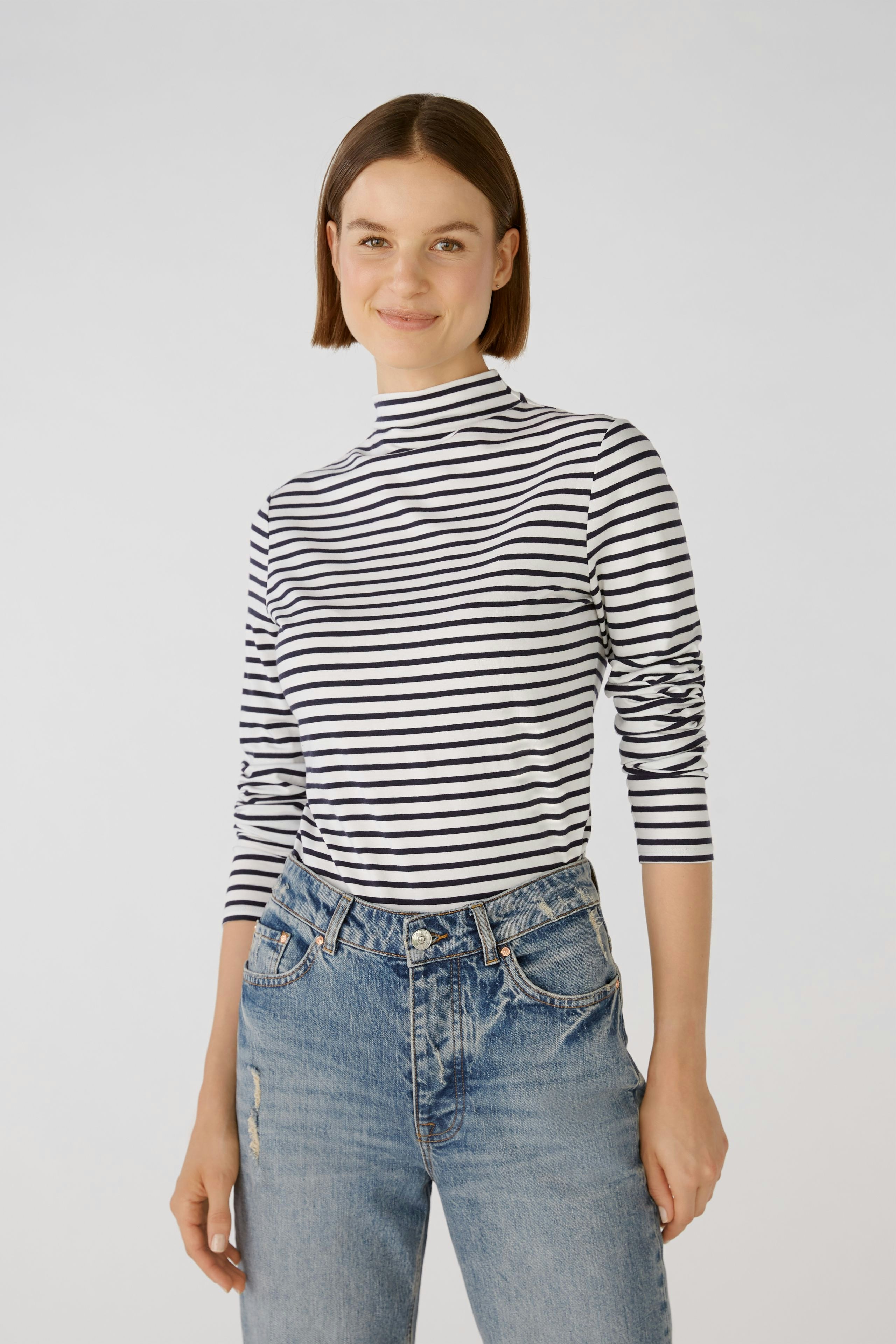 Bild 2 von Langarmshirt - white blue in white blue | Oui