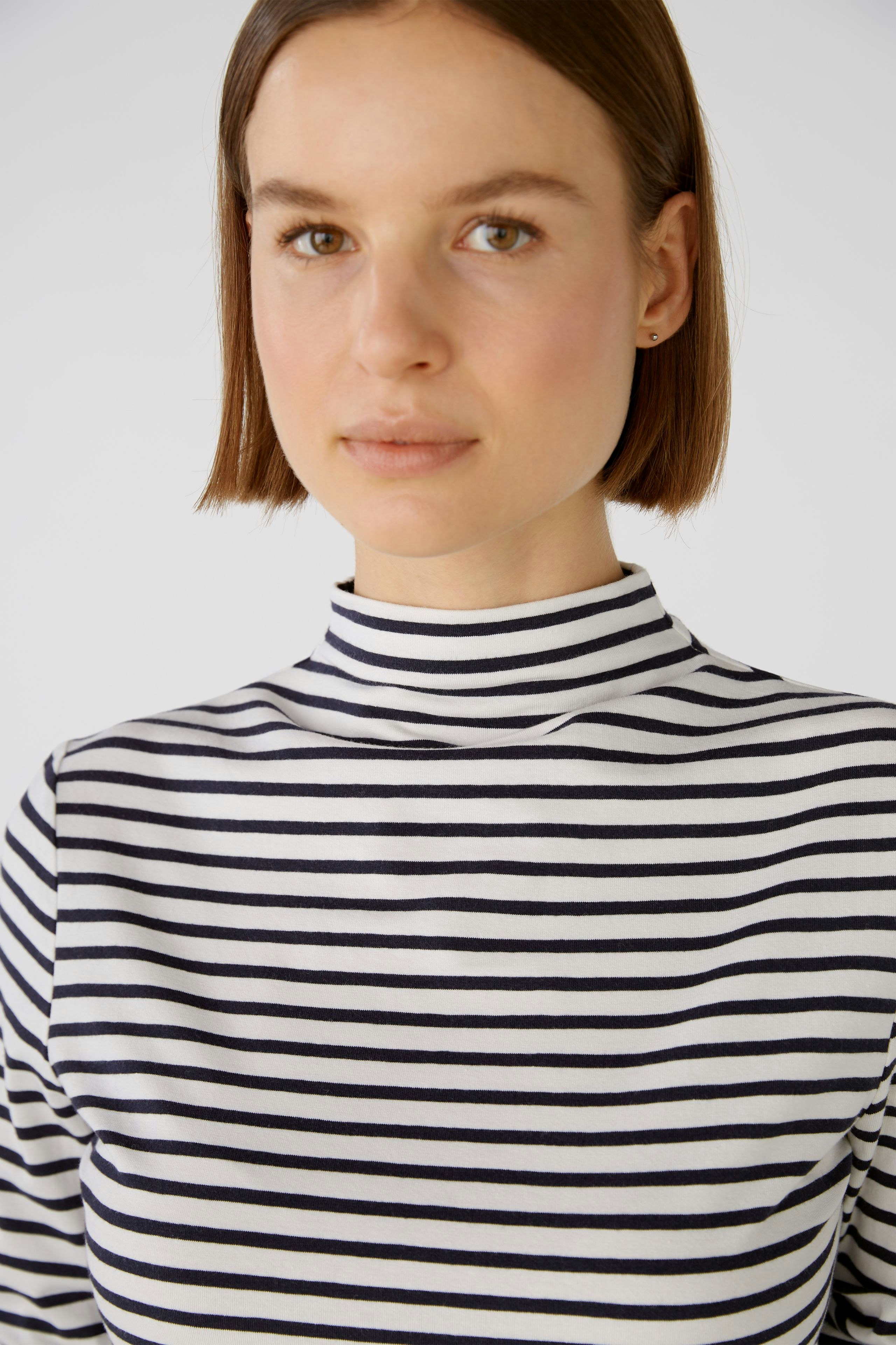 Bild 4 von Langarmshirt - white blue in white blue | Oui