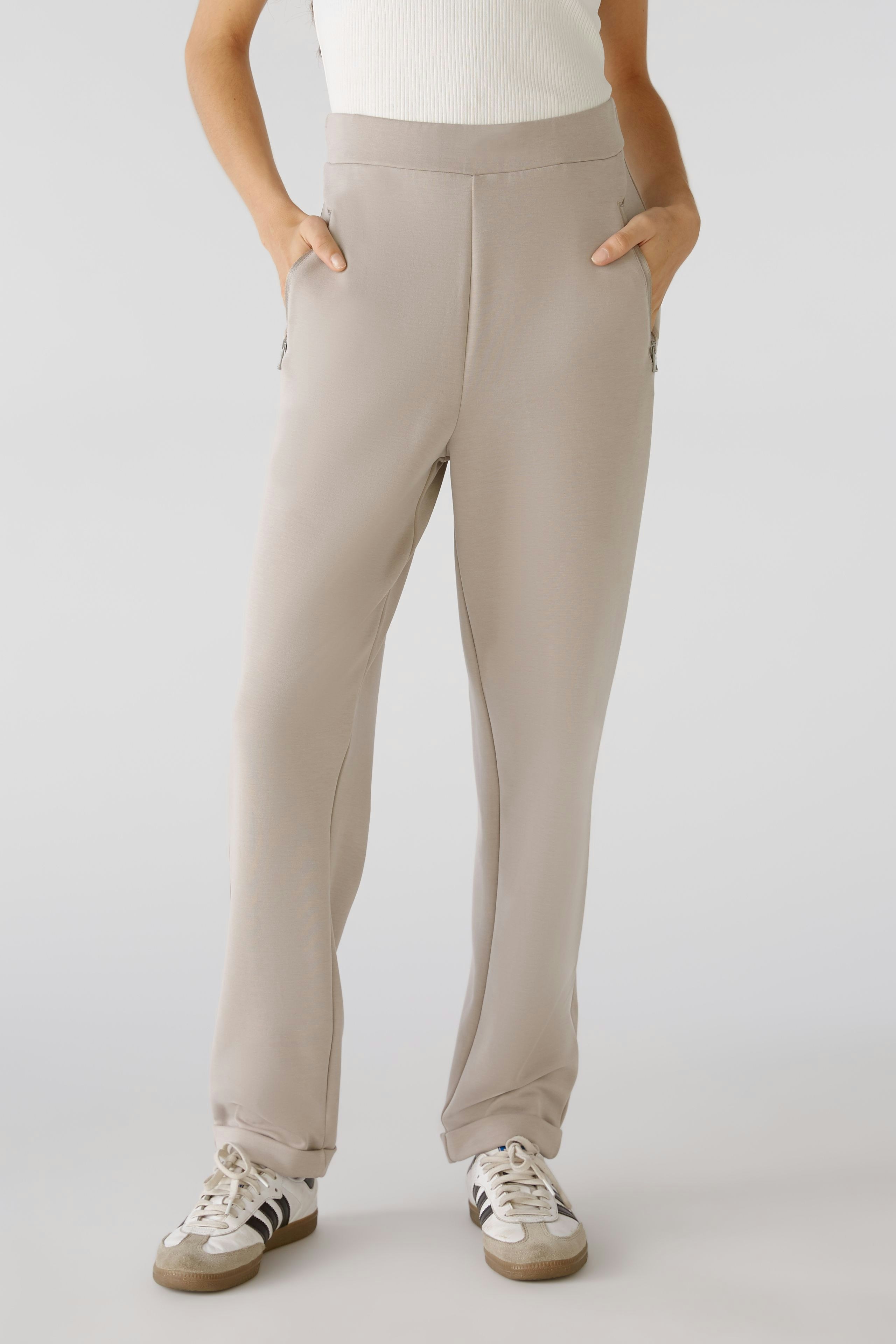 Bild 2 von Jogger style trousers - light Taupe in light Taupe | Oui