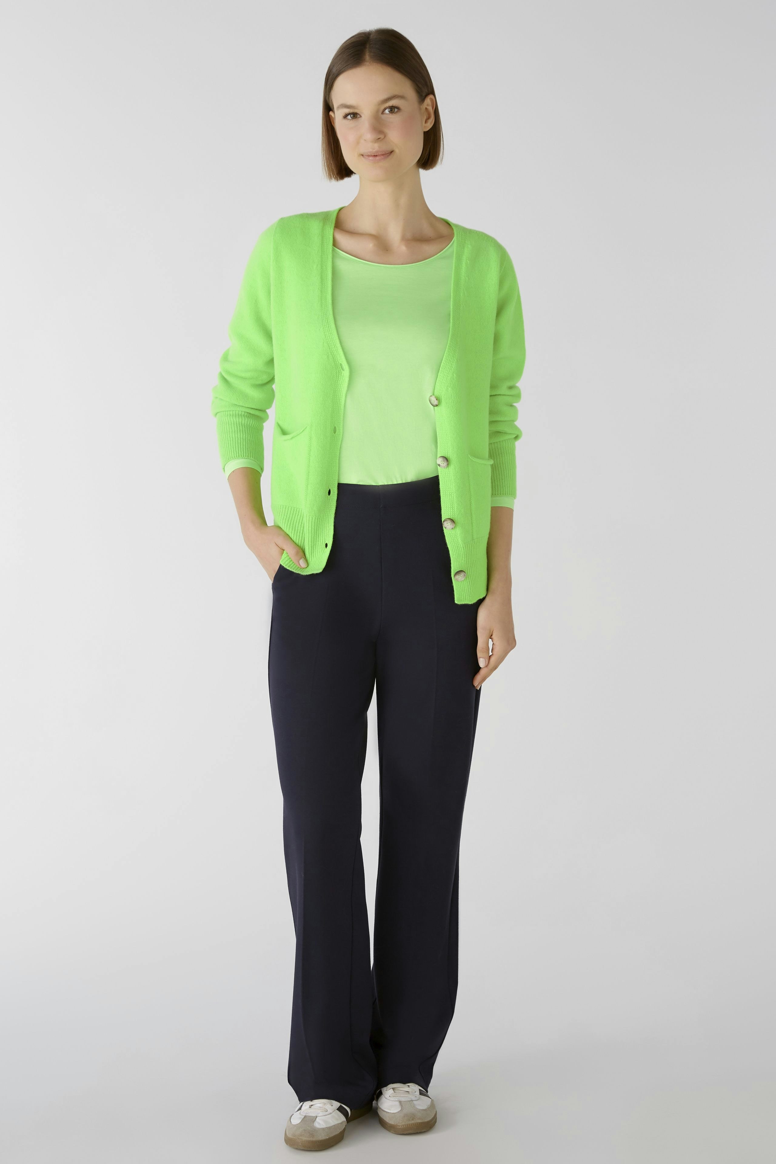 Bild 2 von Langarmshirt - gecko green in gecko green | Oui