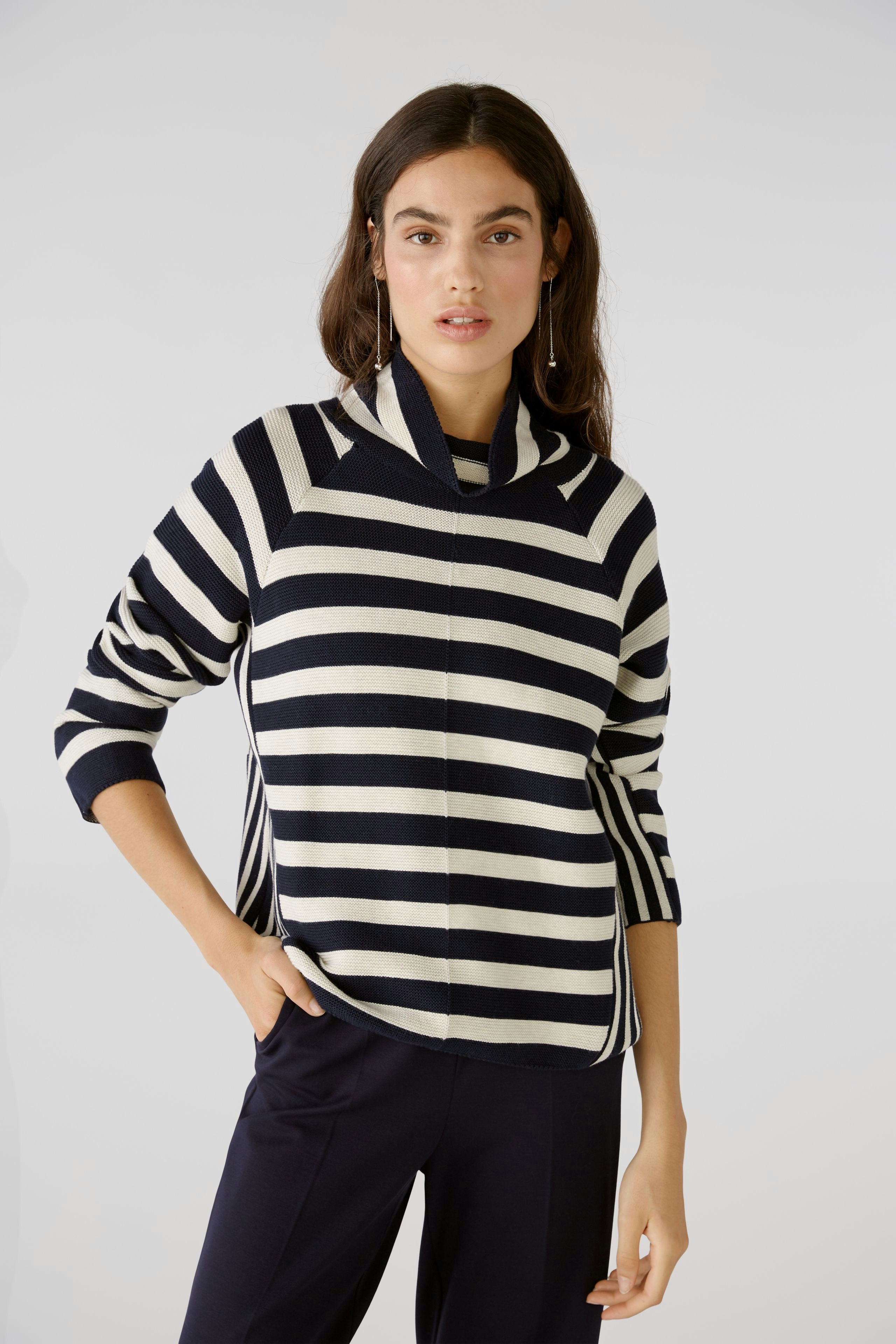Bild 2 von Pullover - dark blue white in dark blue white | Oui