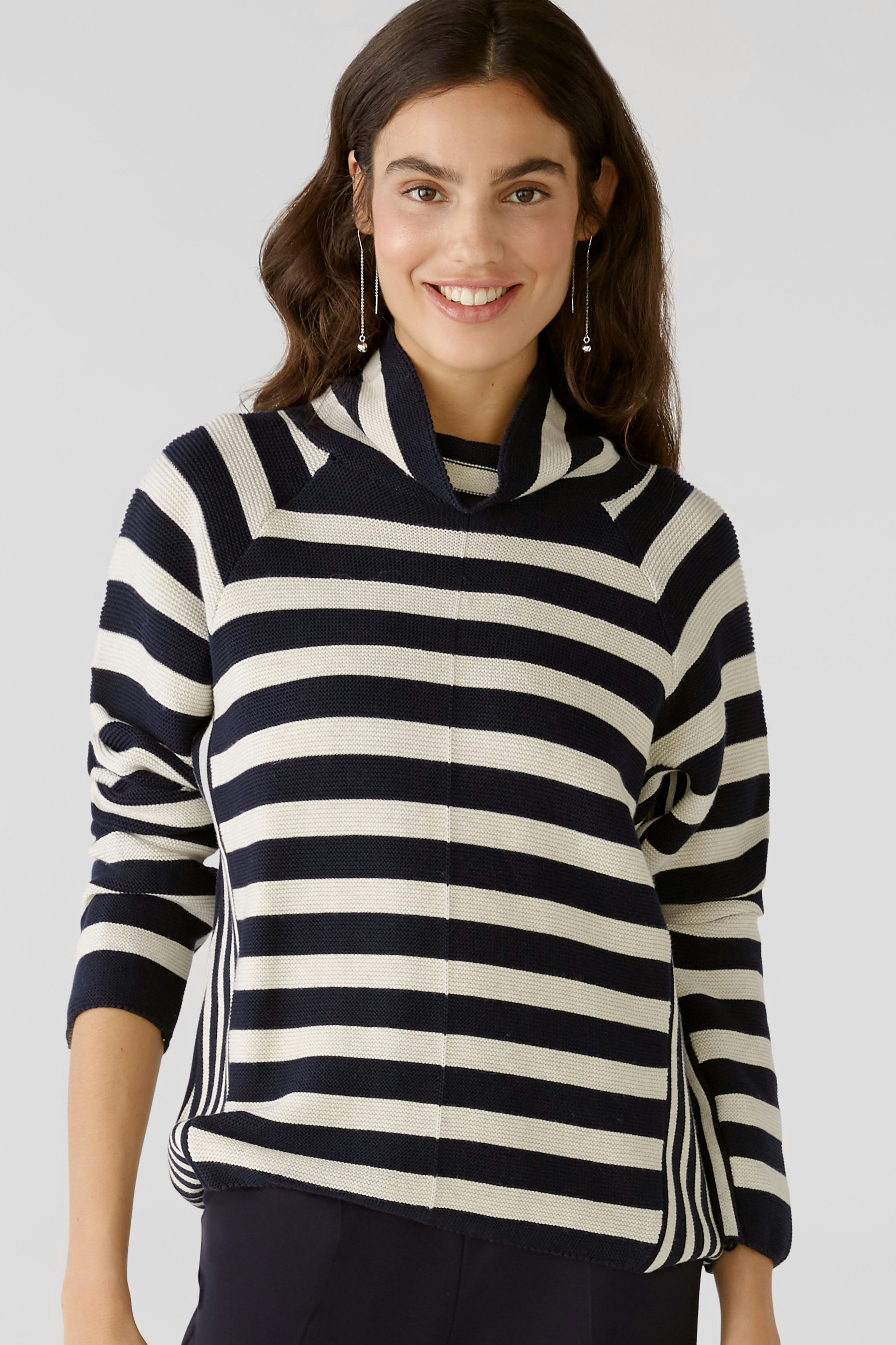 Bild 4 von Pullover - dark blue white in dark blue white | Oui