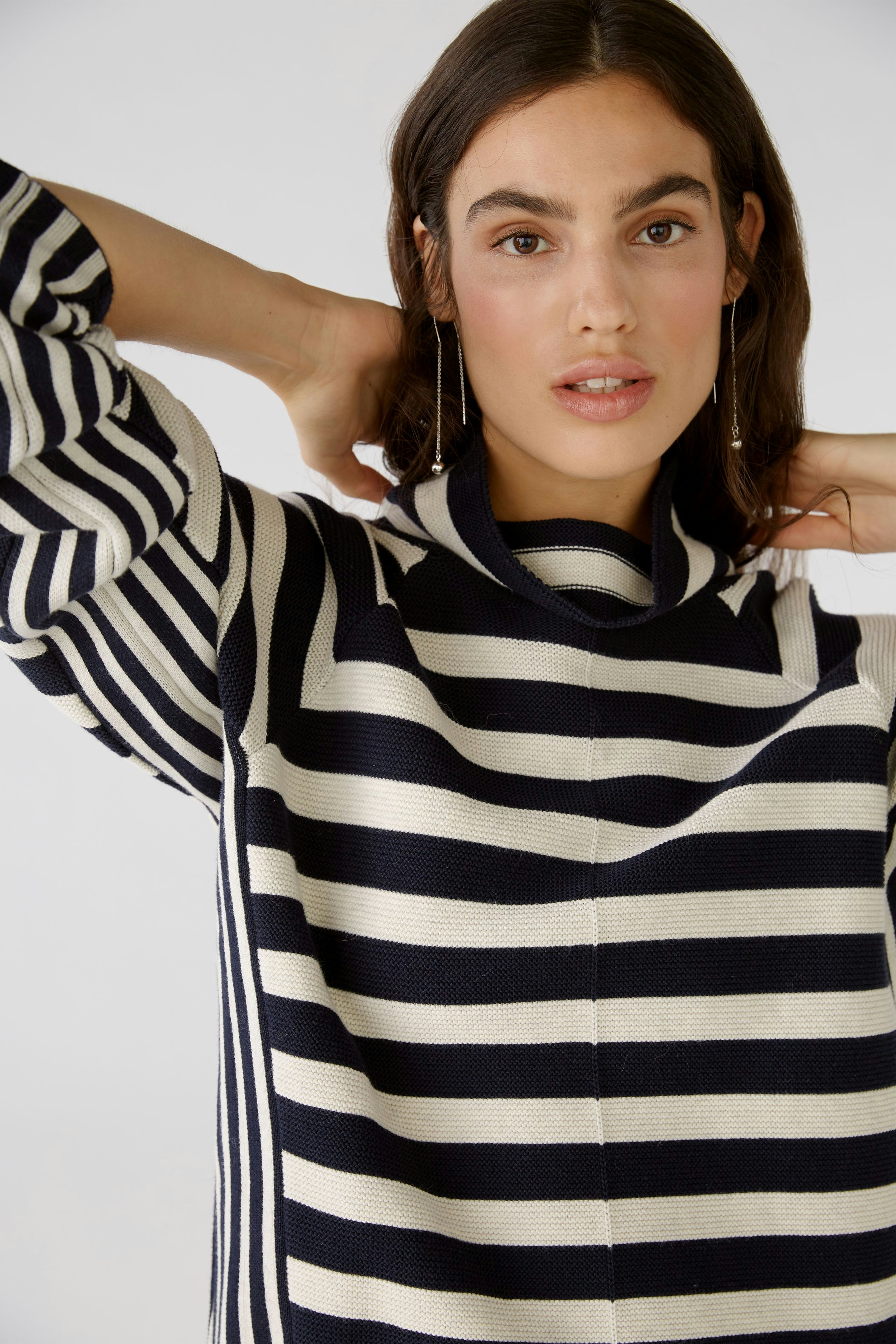 Bild 5 von Pullover - dark blue white in dark blue white | Oui