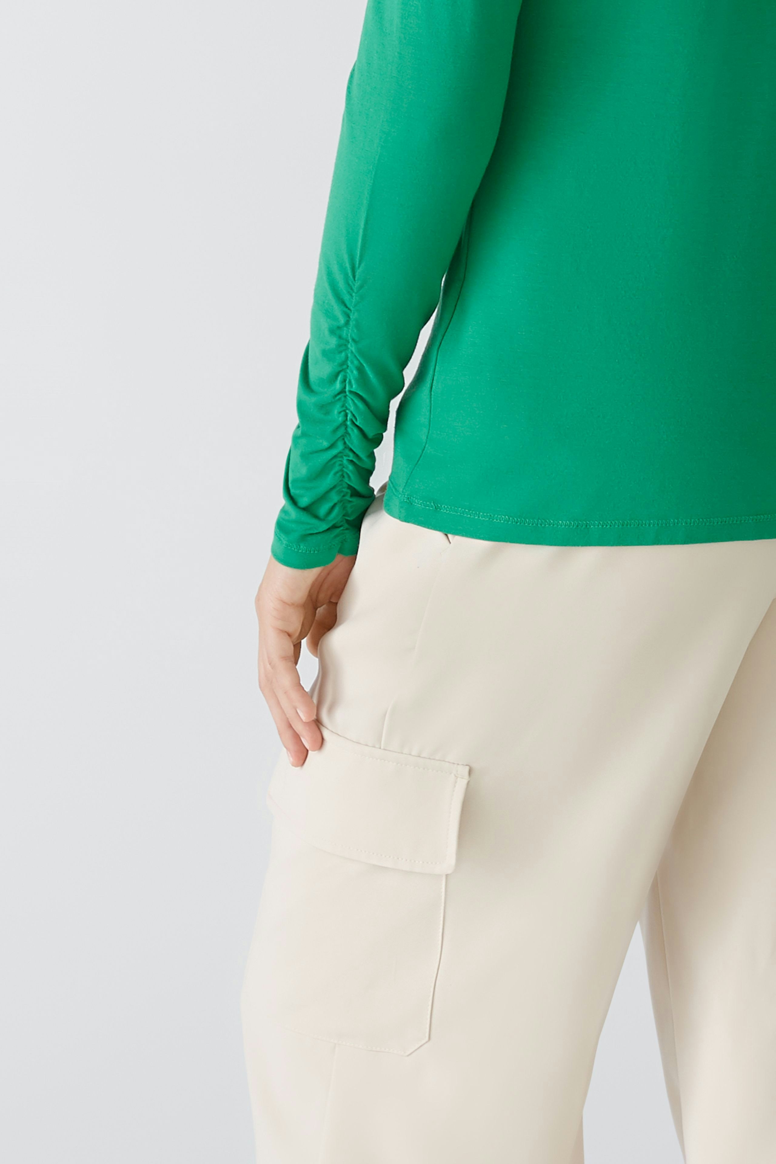 Bild 5 von Stand-up collar shirt - green in green | Oui