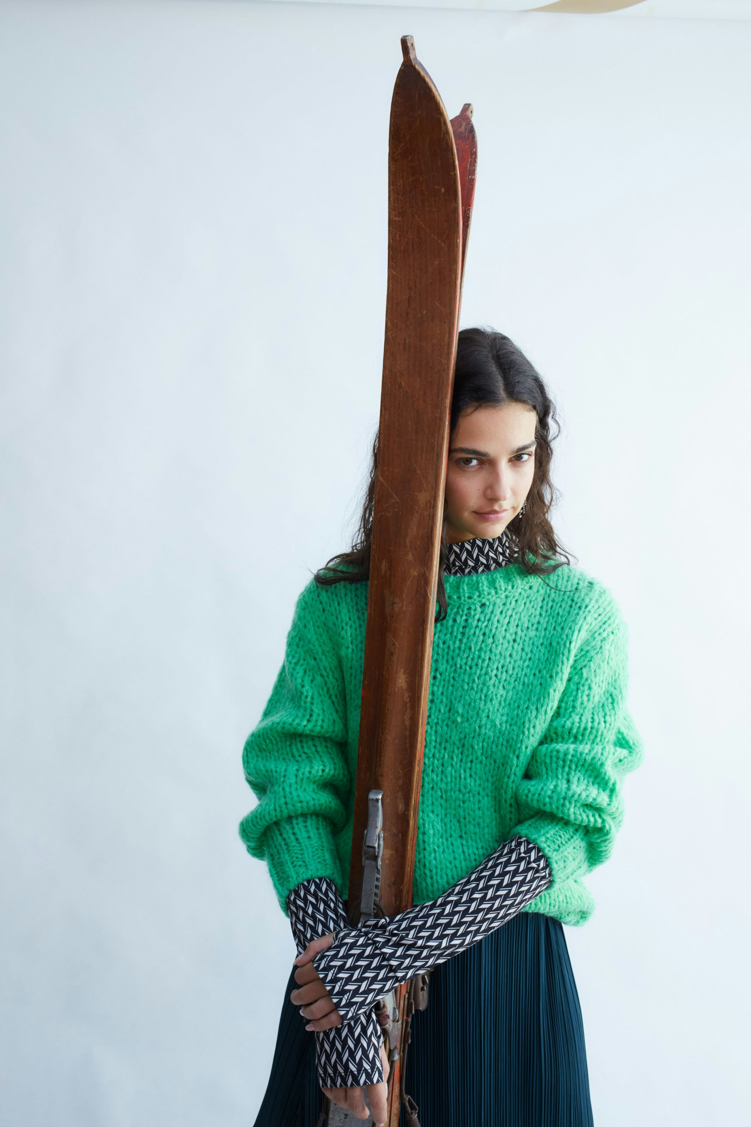 Bild 1 von Plisseerock - dark green in dark green | Oui