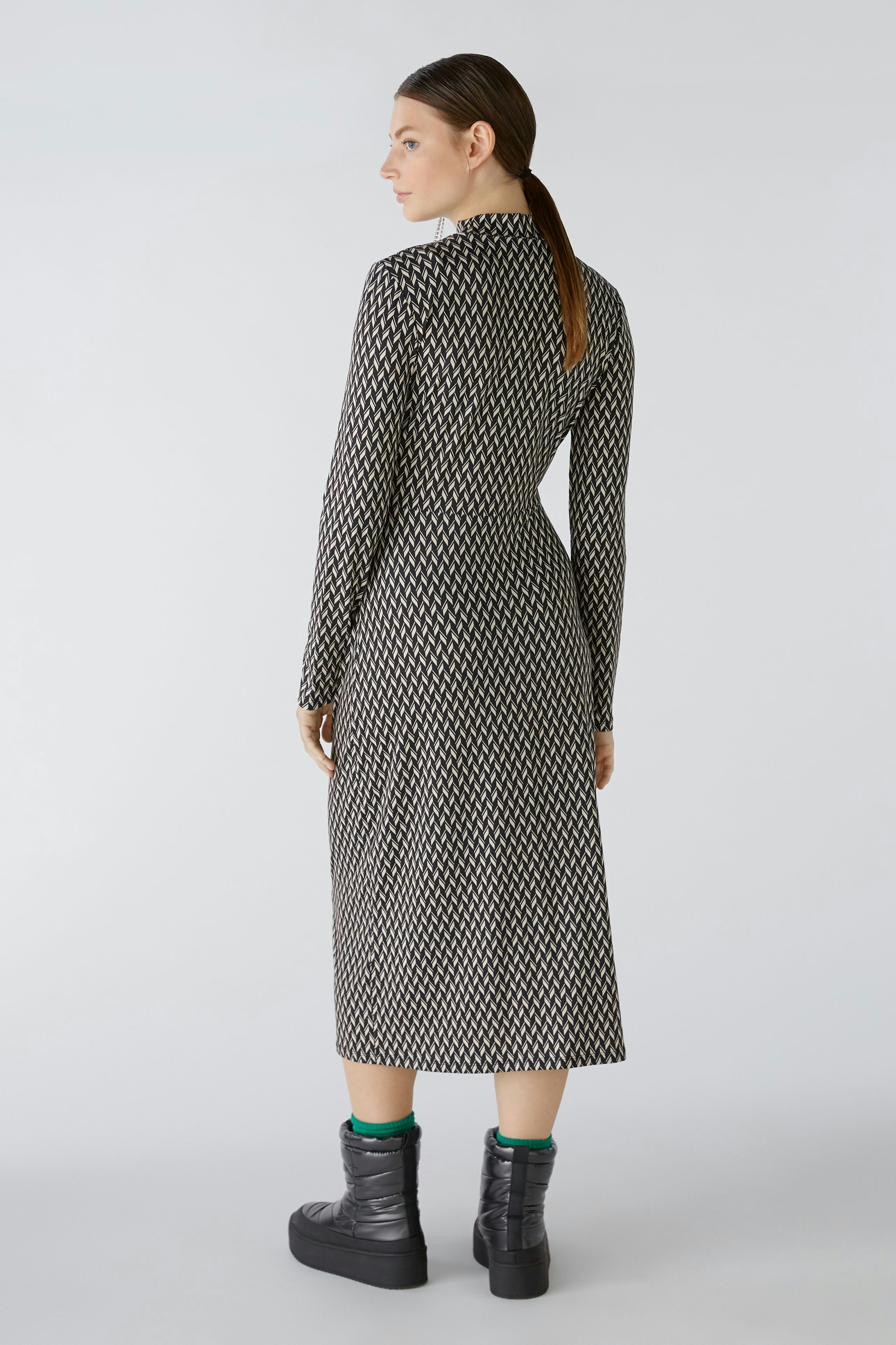 Bild 3 von Midikleid - black offwhite in black offwhite | Oui