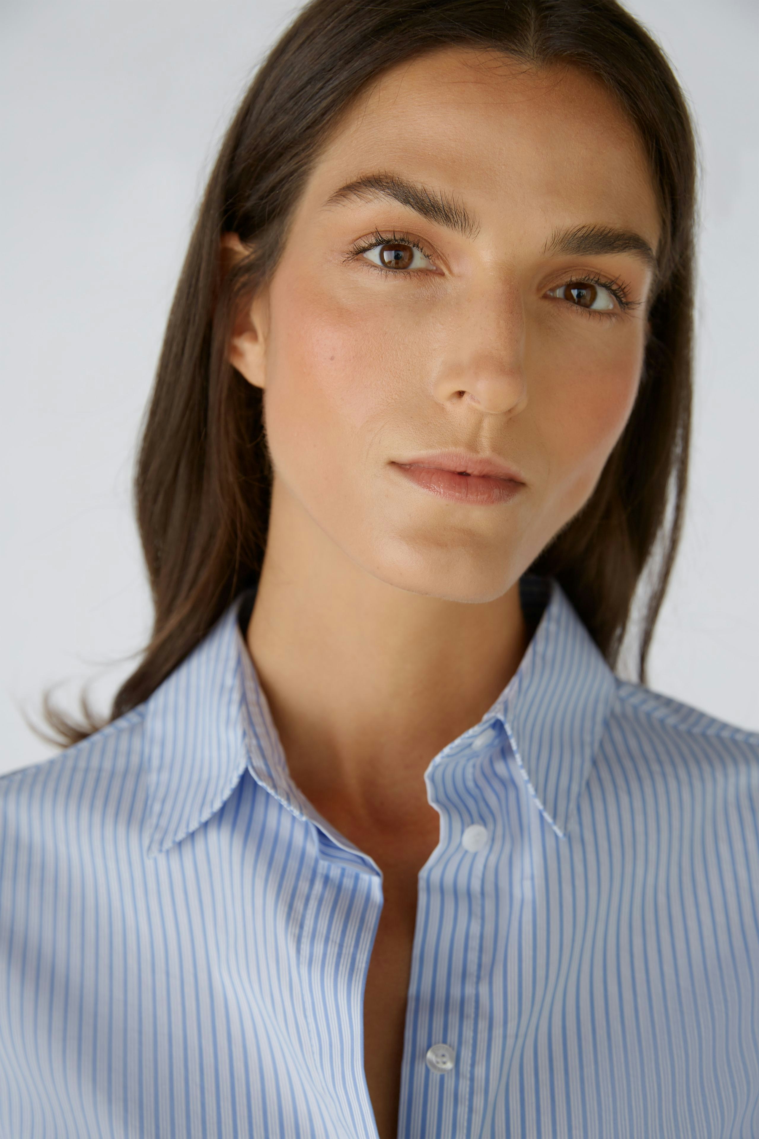 Bild 4 von Shirt blouse - blue white in blue white | Oui