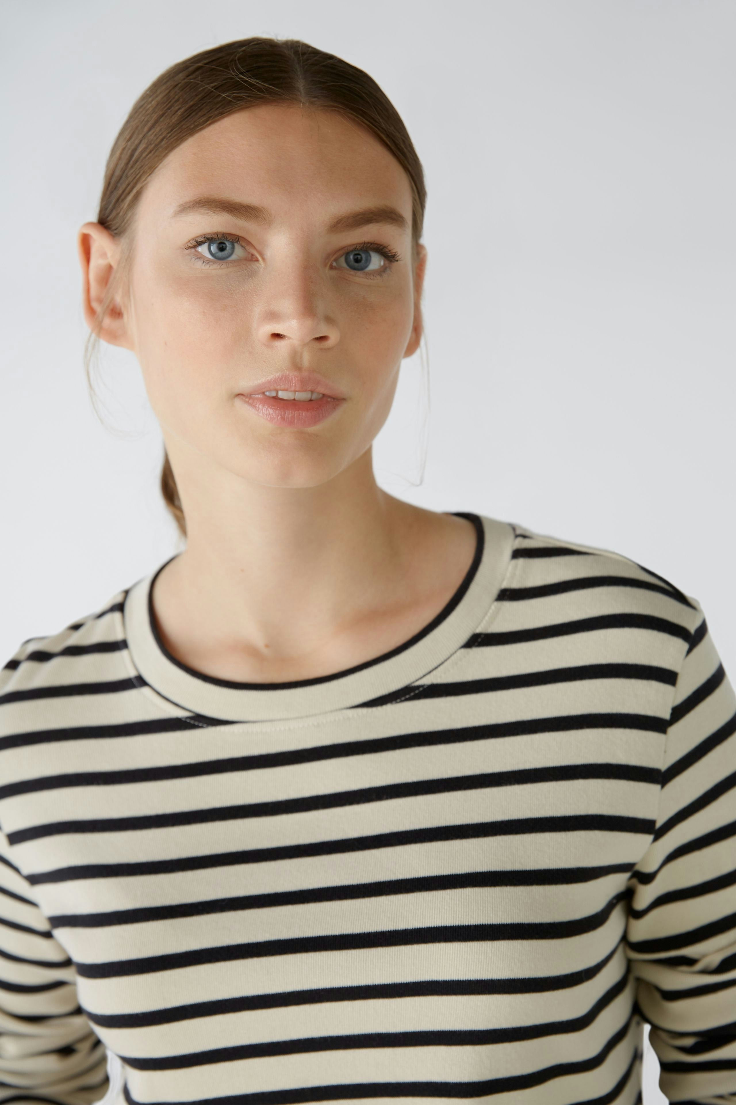 Bild 4 von Langarmshirt - white black in white black | Oui