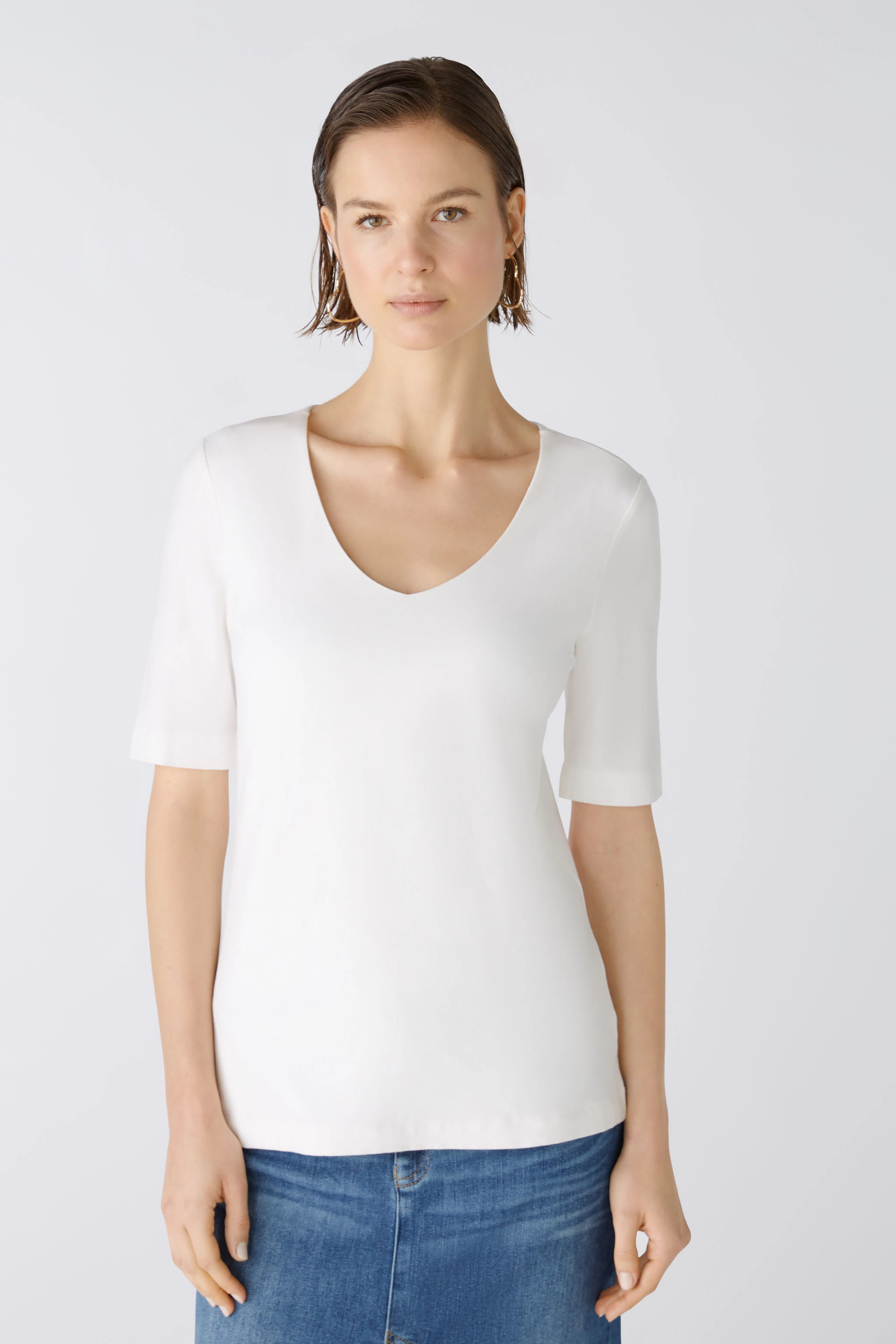 Image 2 of T-shirt - cloud dancer in cloud dancer | Oui