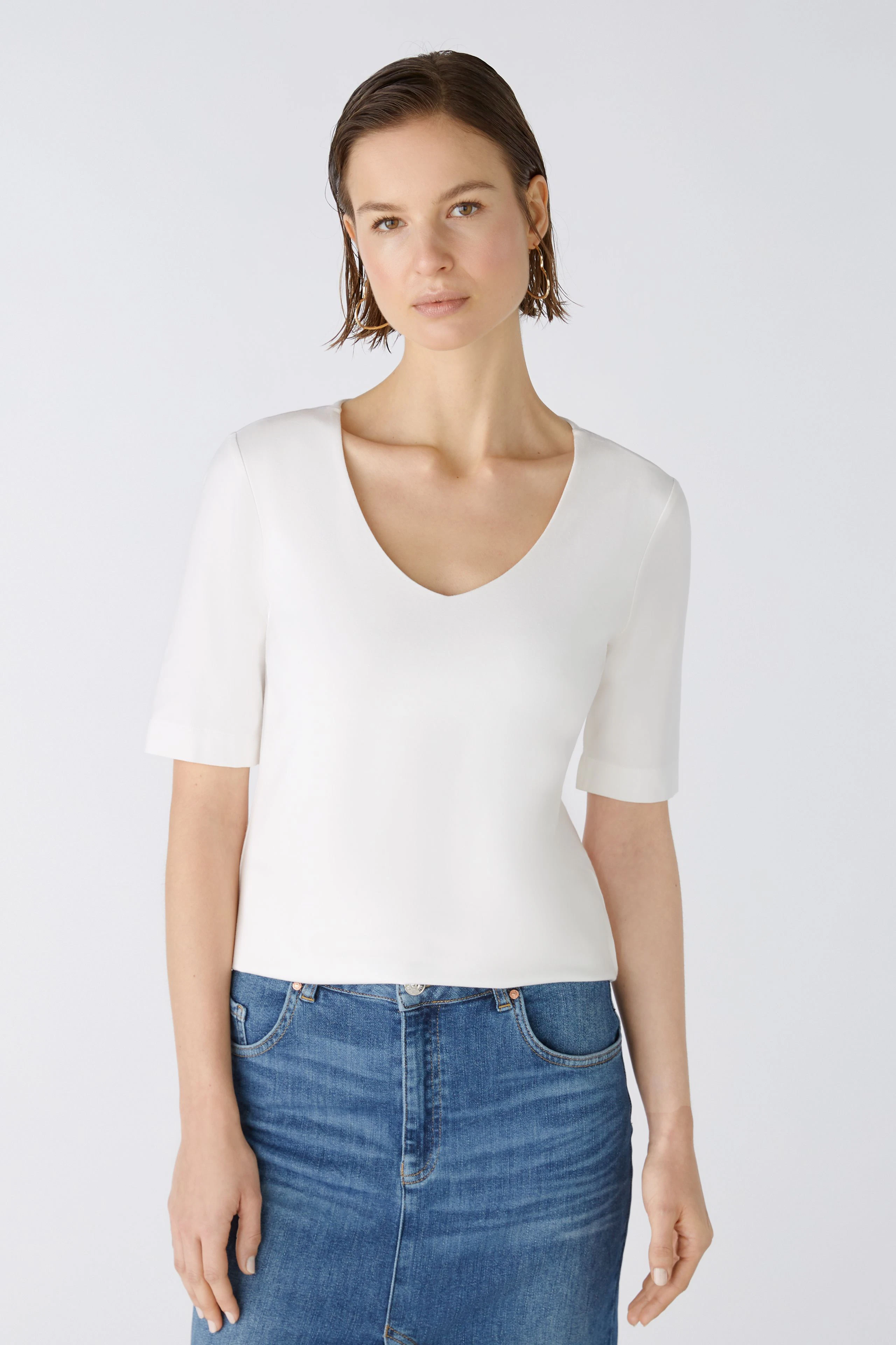 Image 6 of T-shirt - cloud dancer in cloud dancer | Oui
