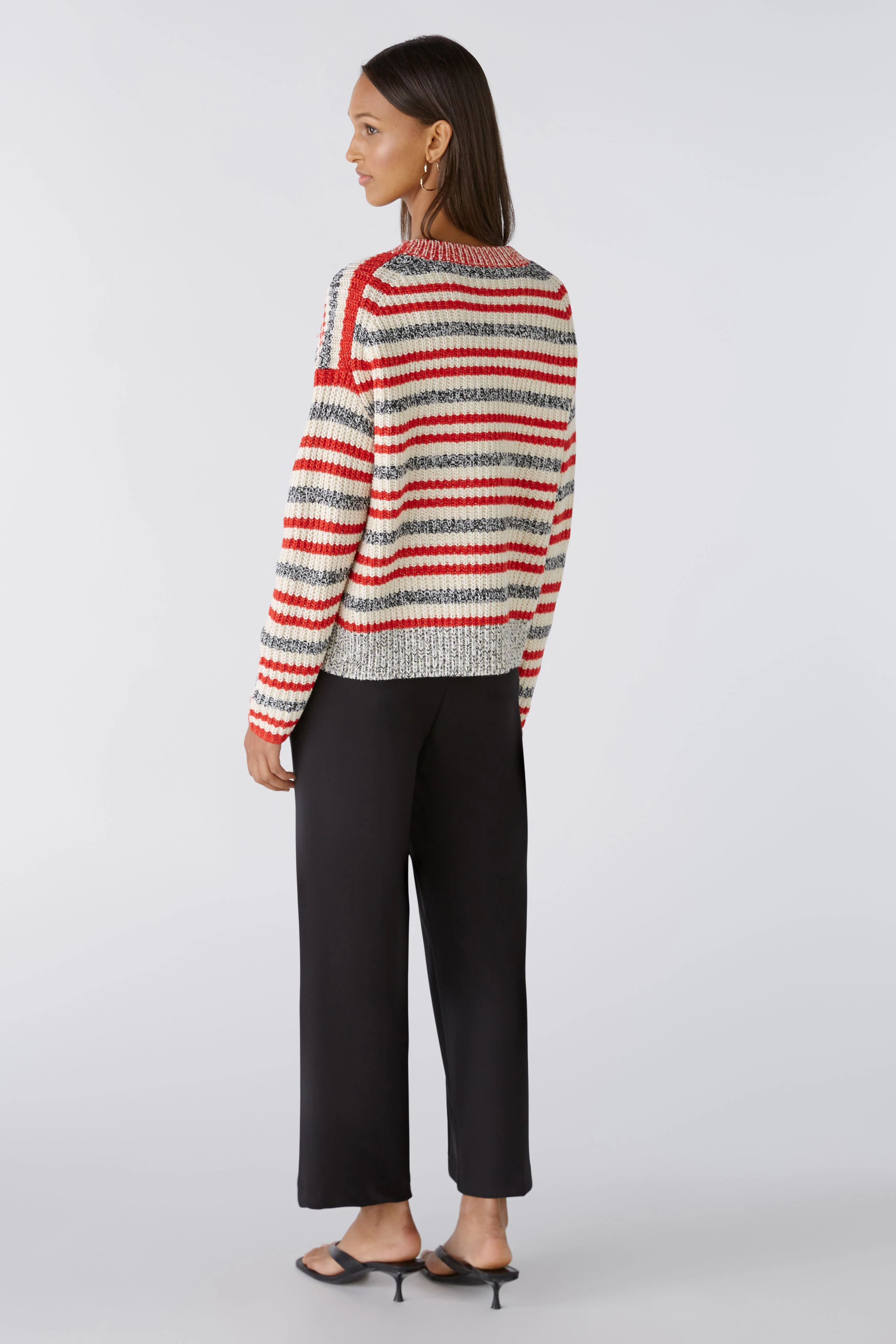 Image 3 of pullover - red white in red white | Oui