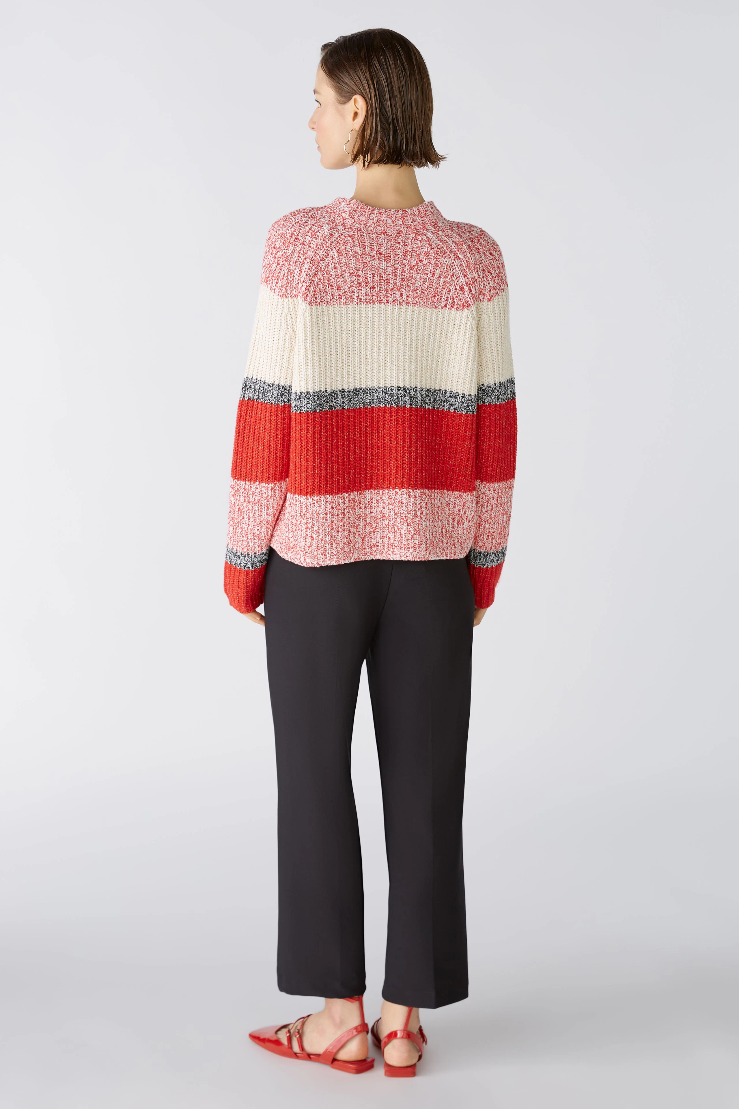 Image 3 of pullover - red white in red white | Oui