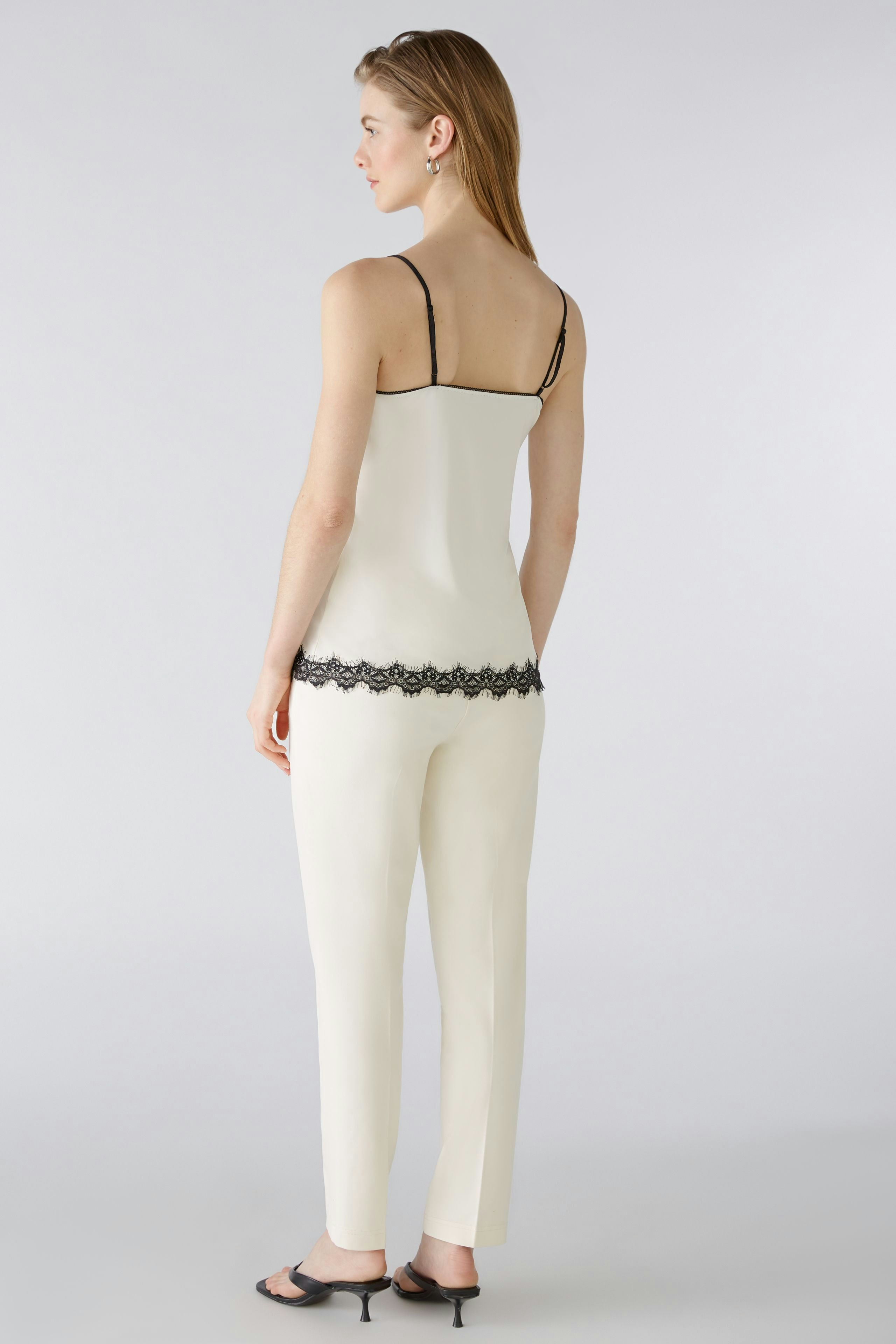Bild 4 von Top - offwhite black in offwhite black | Oui