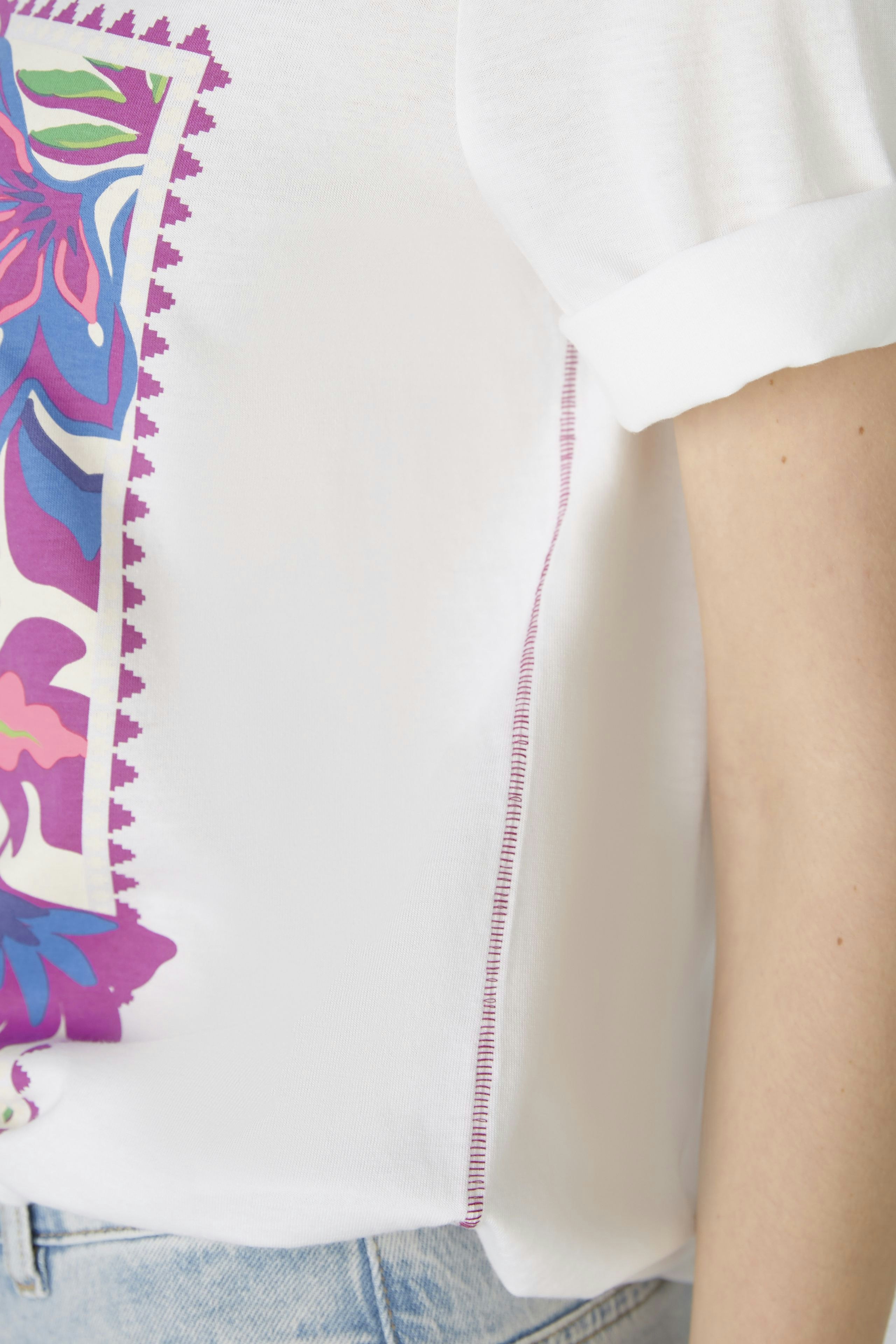 Bild 4 von T-shirt - cloud dancer in cloud dancer | Oui