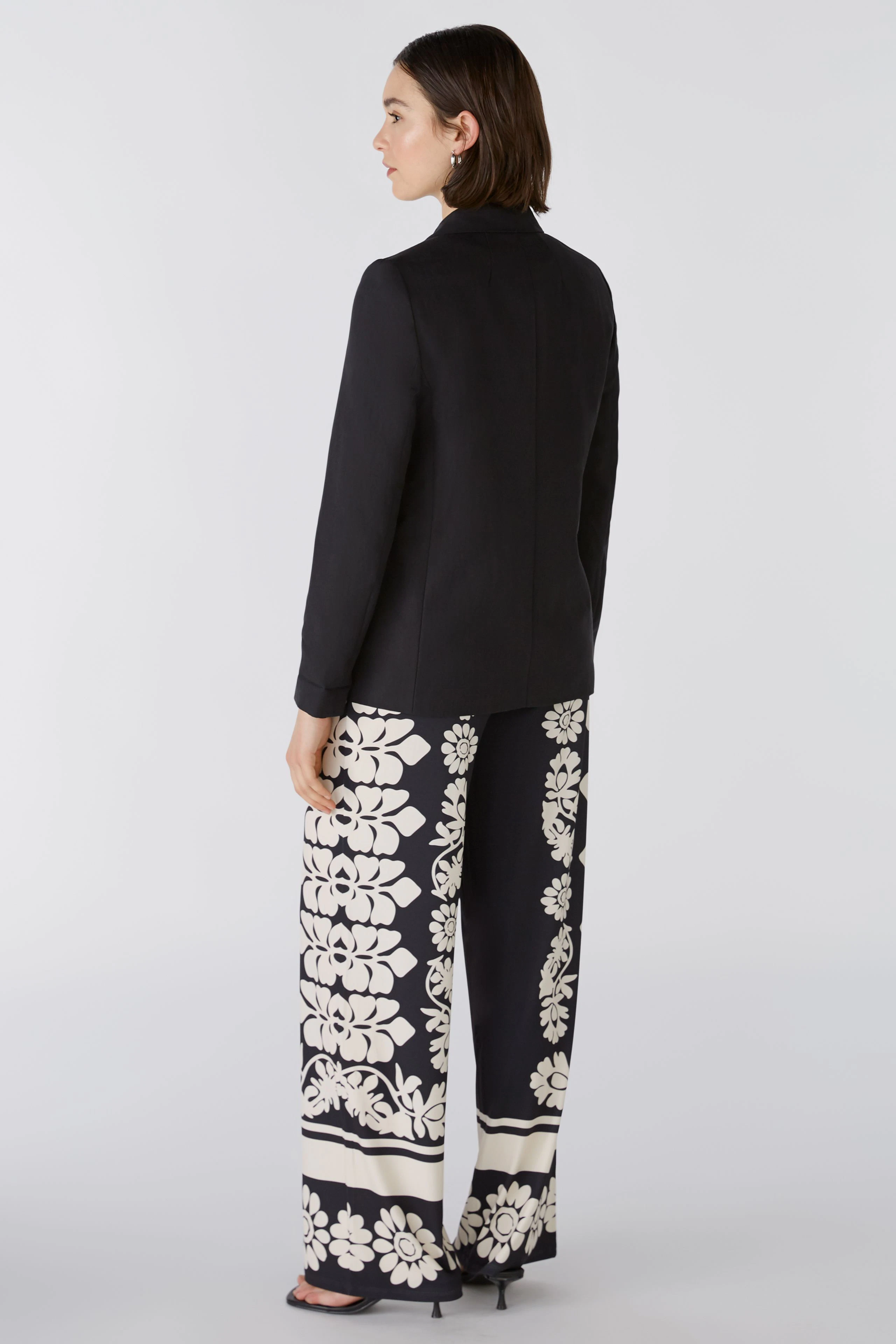Bild 3 von Blazer - black in black | Oui