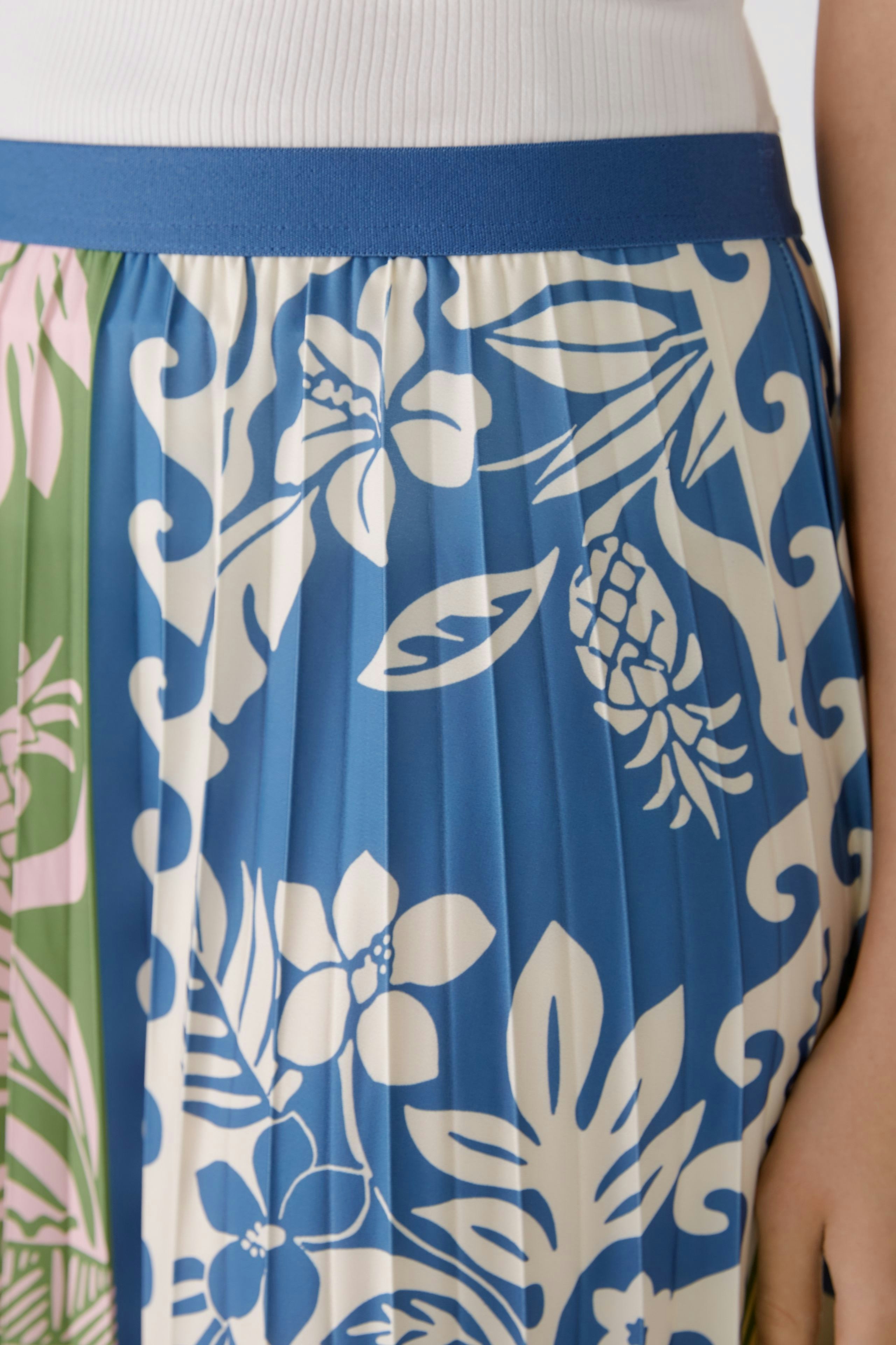 Bild 4 von Midi skirt - blue green in blue green | Oui