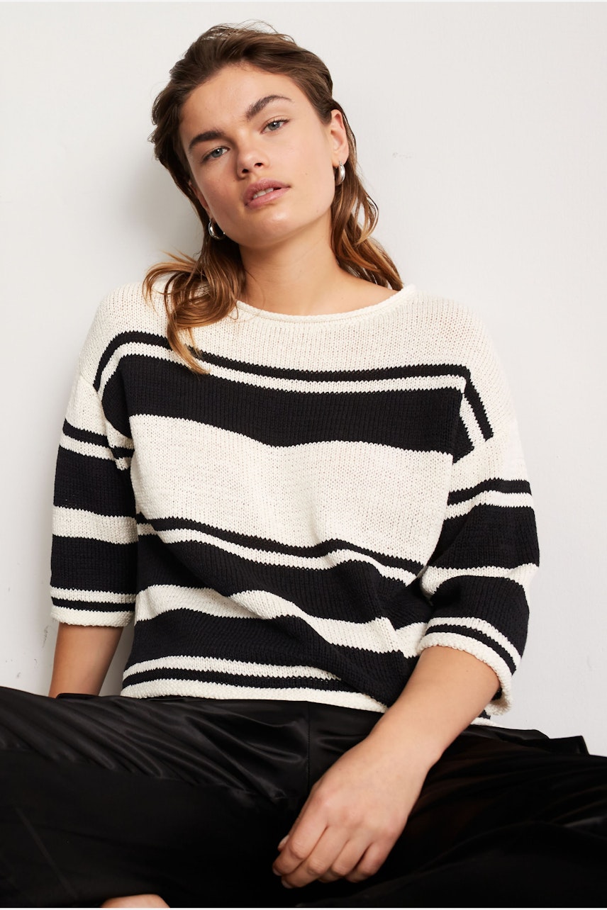 Bild 6 von Pullover - offwhite black in offwhite black | Oui