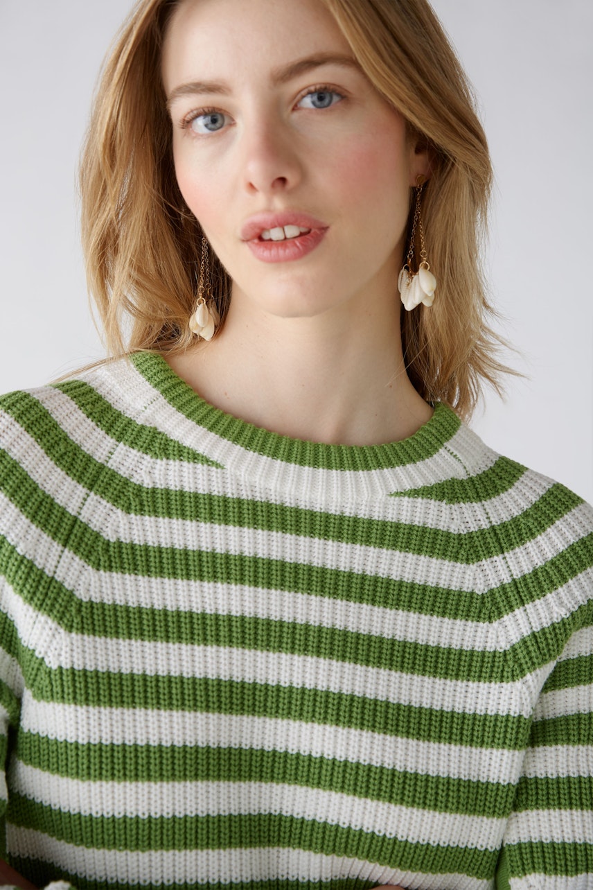 Bild 4 von RUBI  Pullover - green white in green white | Oui