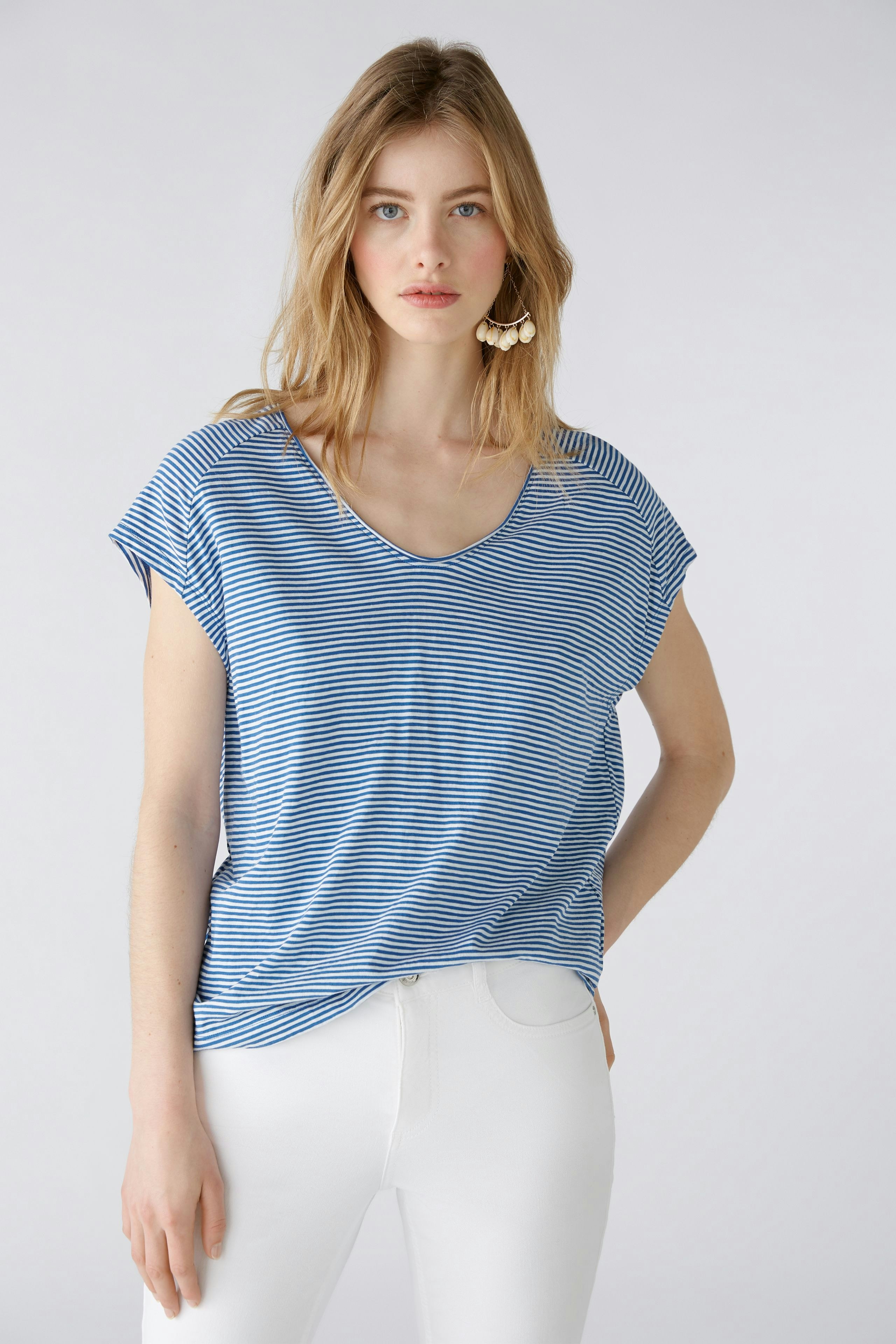 Bild 1 von T-shirt - blue white in blue white | Oui