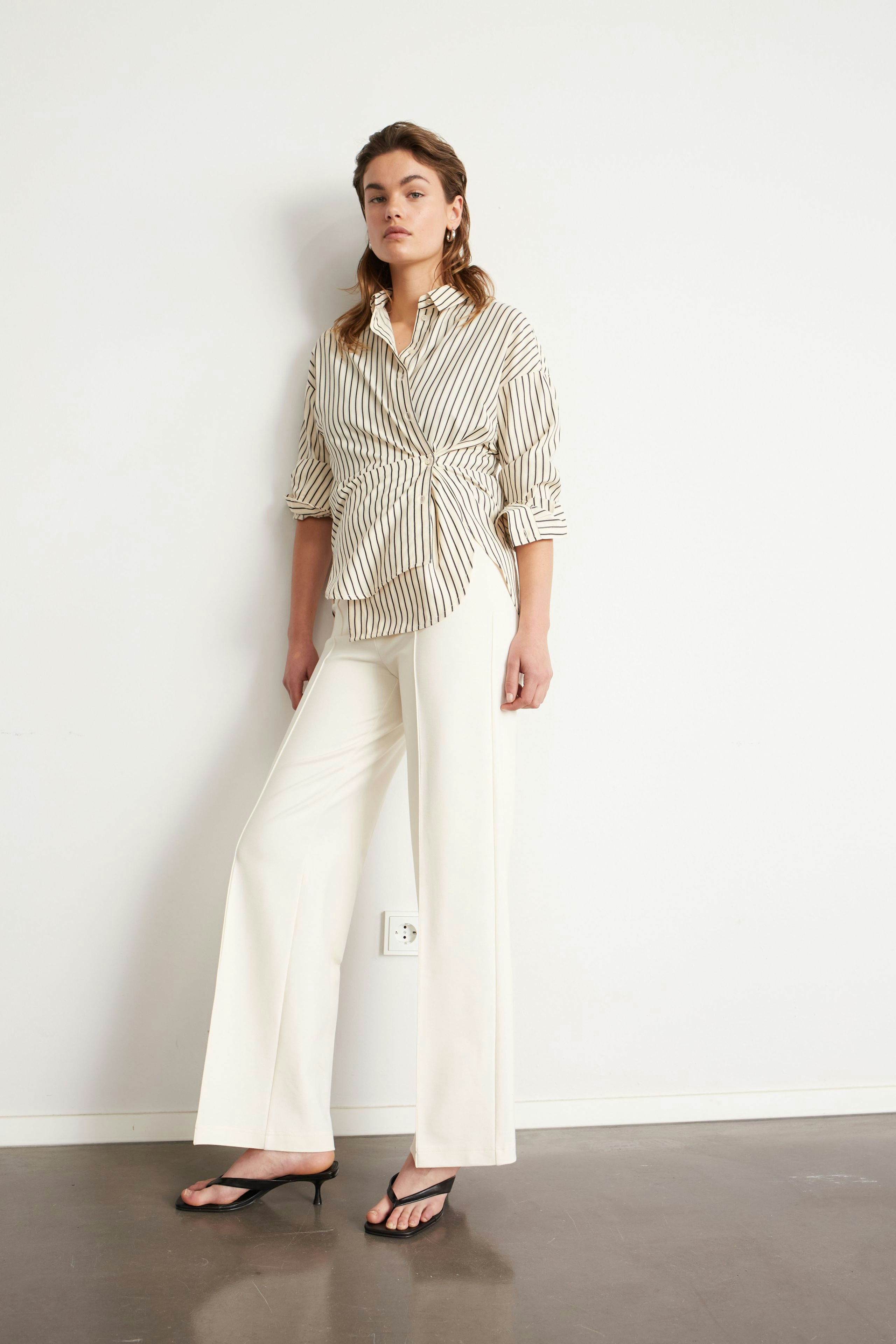 Bild 6 von Bluse - offwhite black in offwhite black | Oui