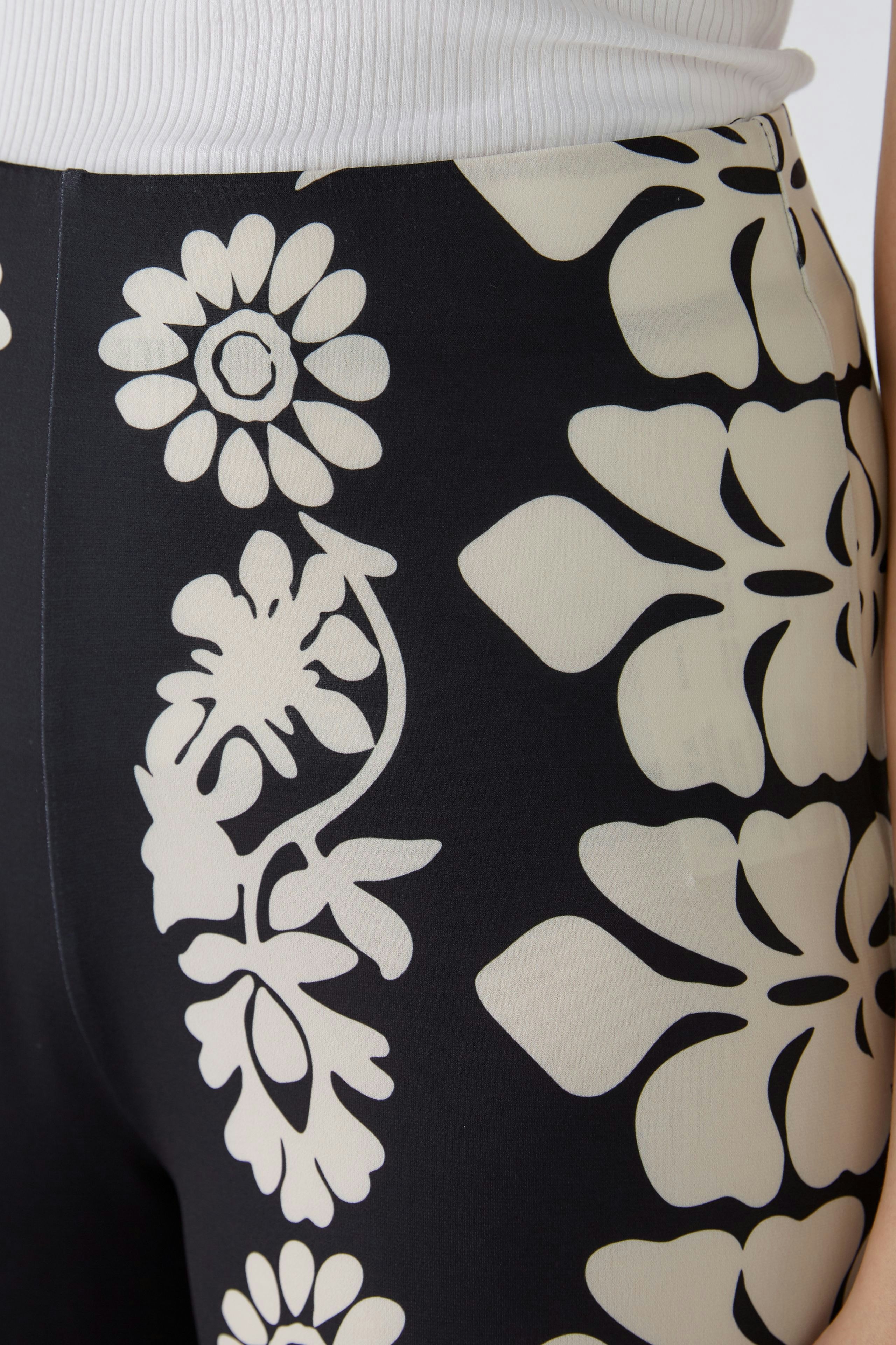 Bild 4 von Marlenehose - black camel in black camel | Oui