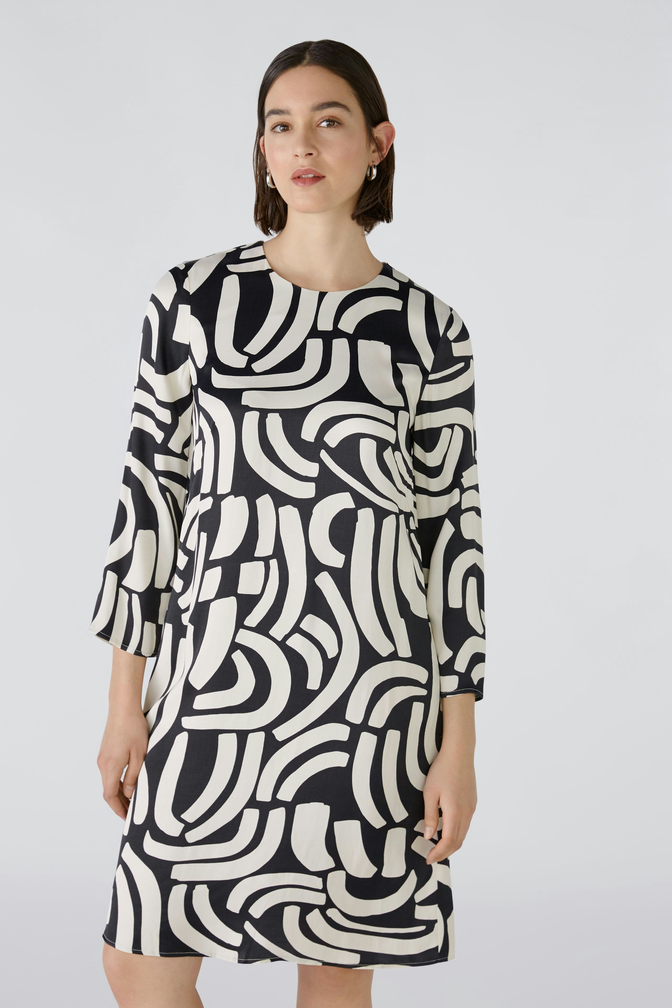 Bild 2 von Dress - black offwhite in black offwhite | Oui