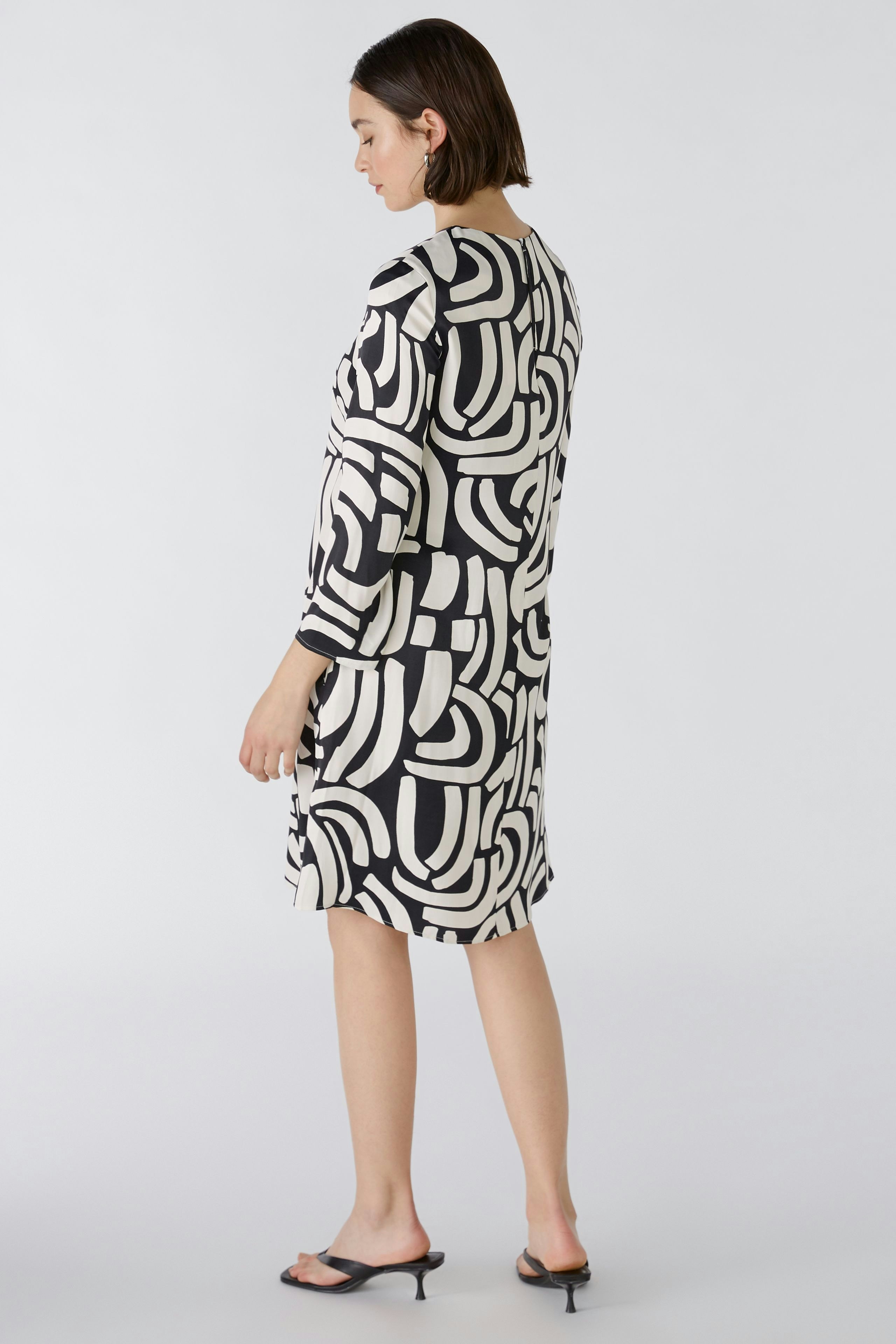 Bild 3 von Dress - black offwhite in black offwhite | Oui