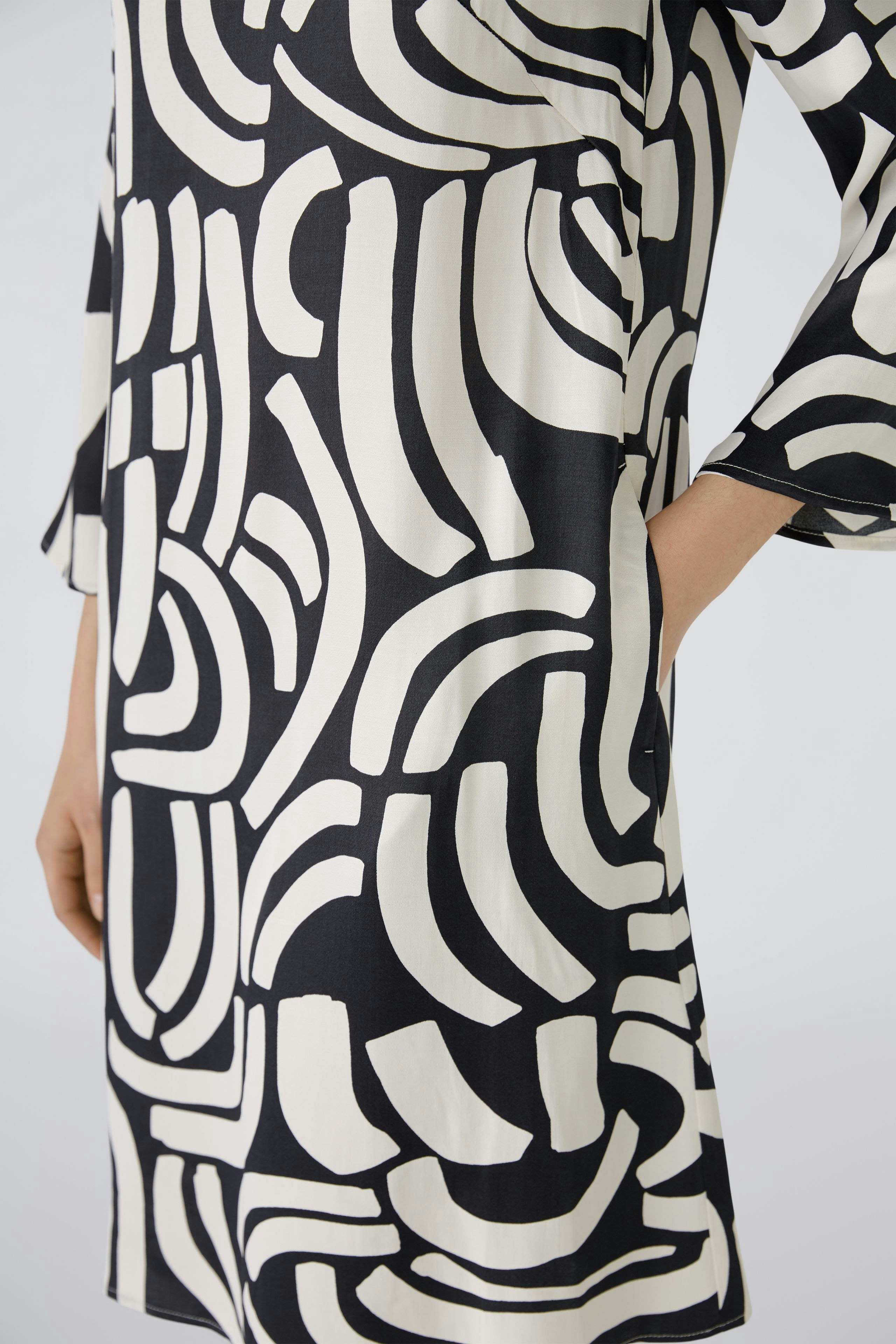 Bild 5 von Dress - black offwhite in black offwhite | Oui