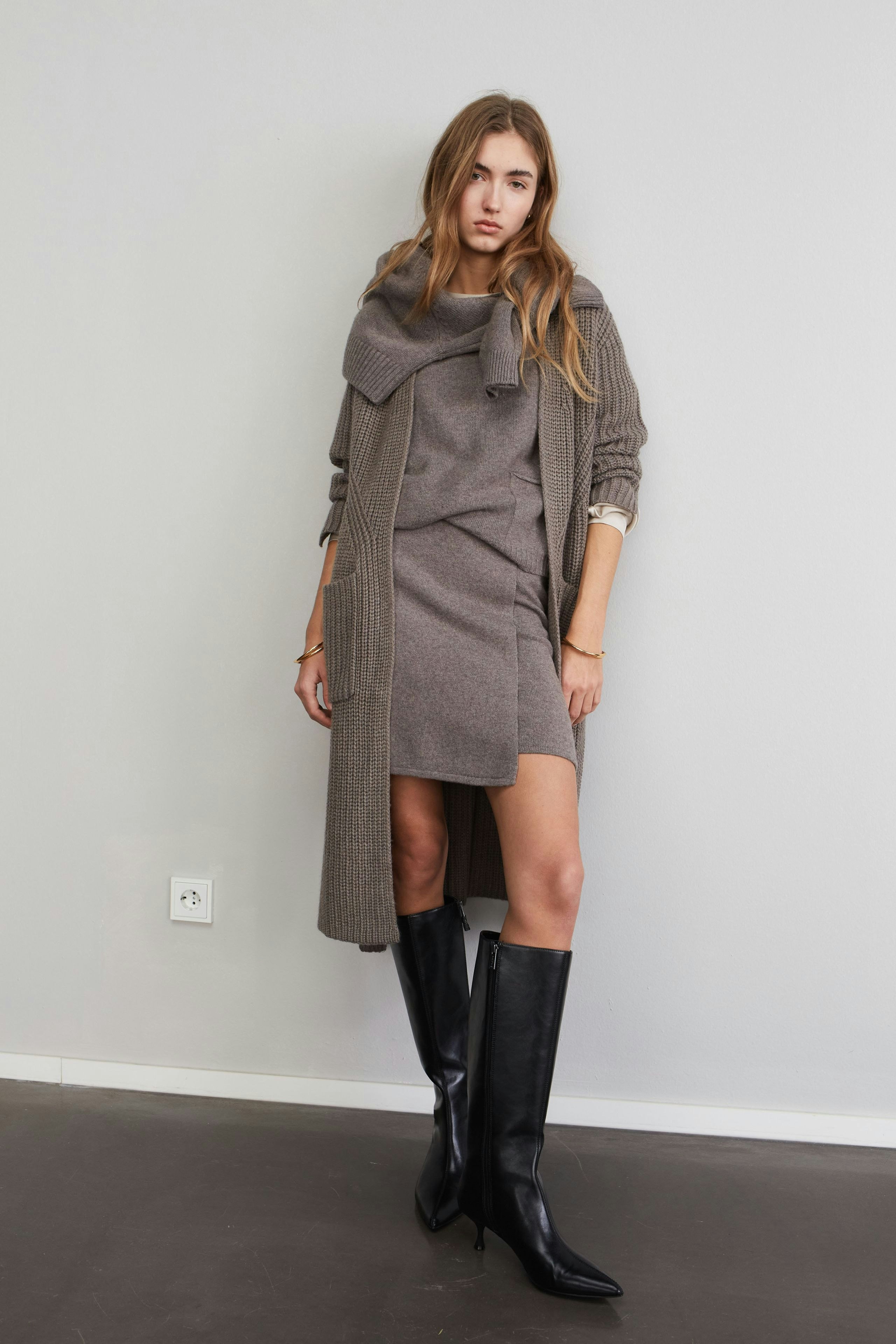 Bild 5 von Strickrock - smoky taupe in smoky taupe | Oui