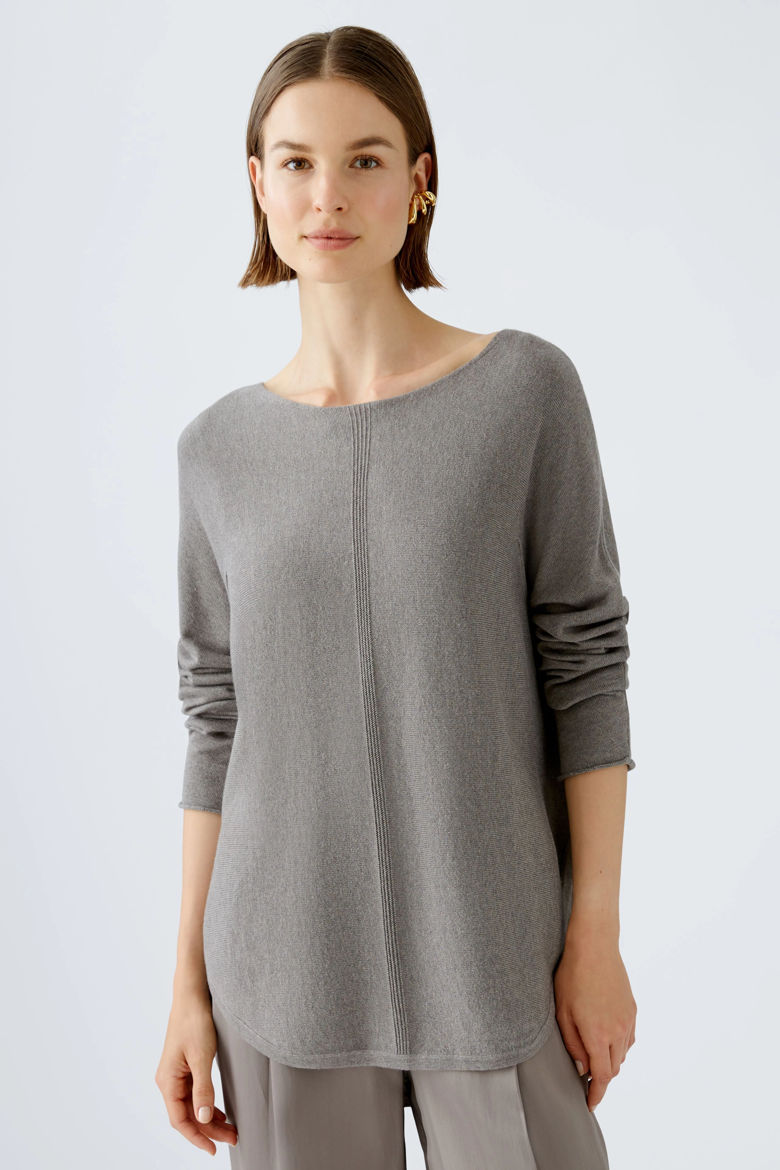 Image 3 of pullover - smoky taupe in smoky taupe | Oui