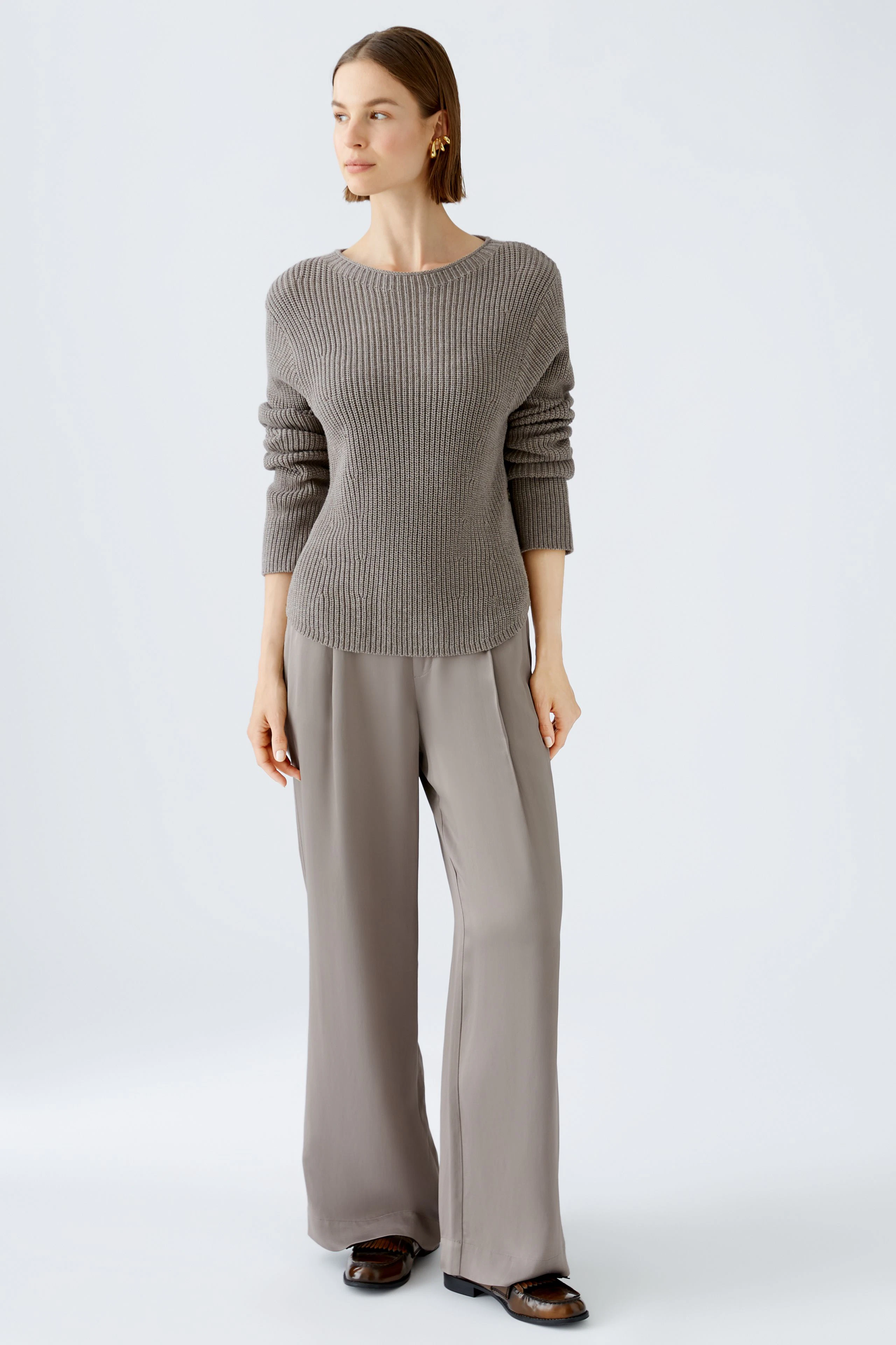 Image 2 of pullover - smoky taupe in smoky taupe | Oui