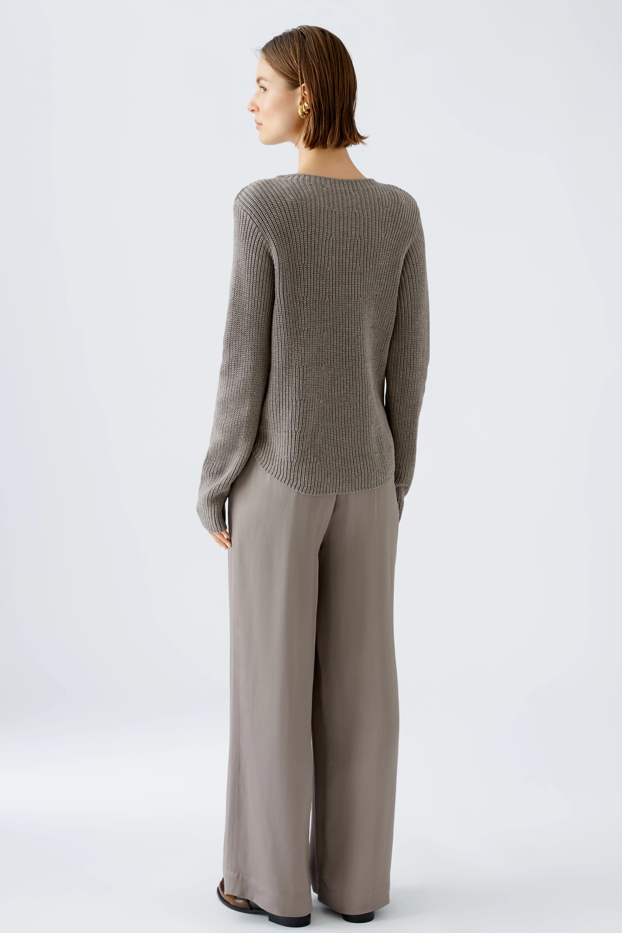 Image 4 of pullover - smoky taupe in smoky taupe | Oui