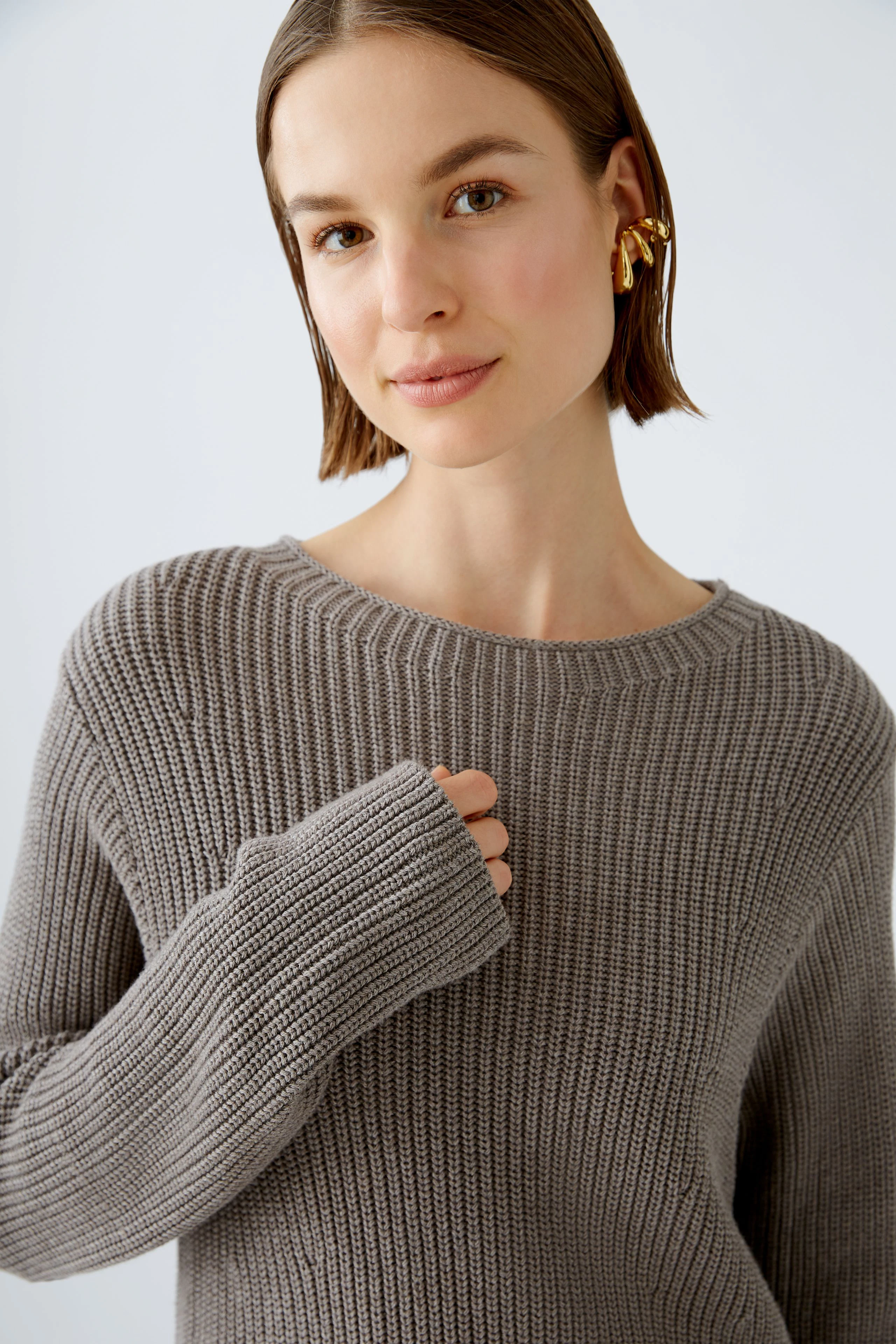 Image 6 of pullover - smoky taupe in smoky taupe | Oui