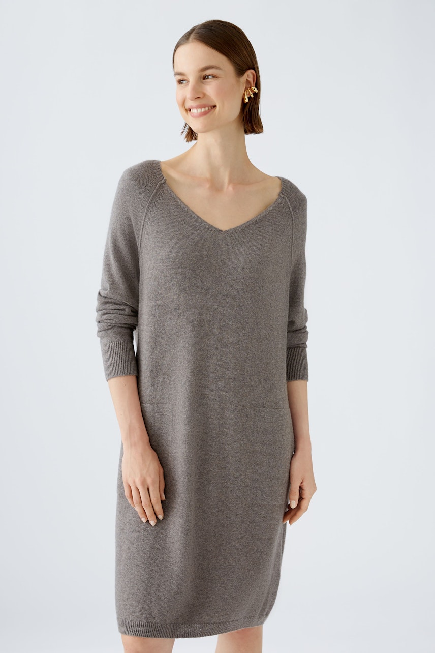 Bild 1 von Knitted dress - smoky taupe in smoky taupe | Oui