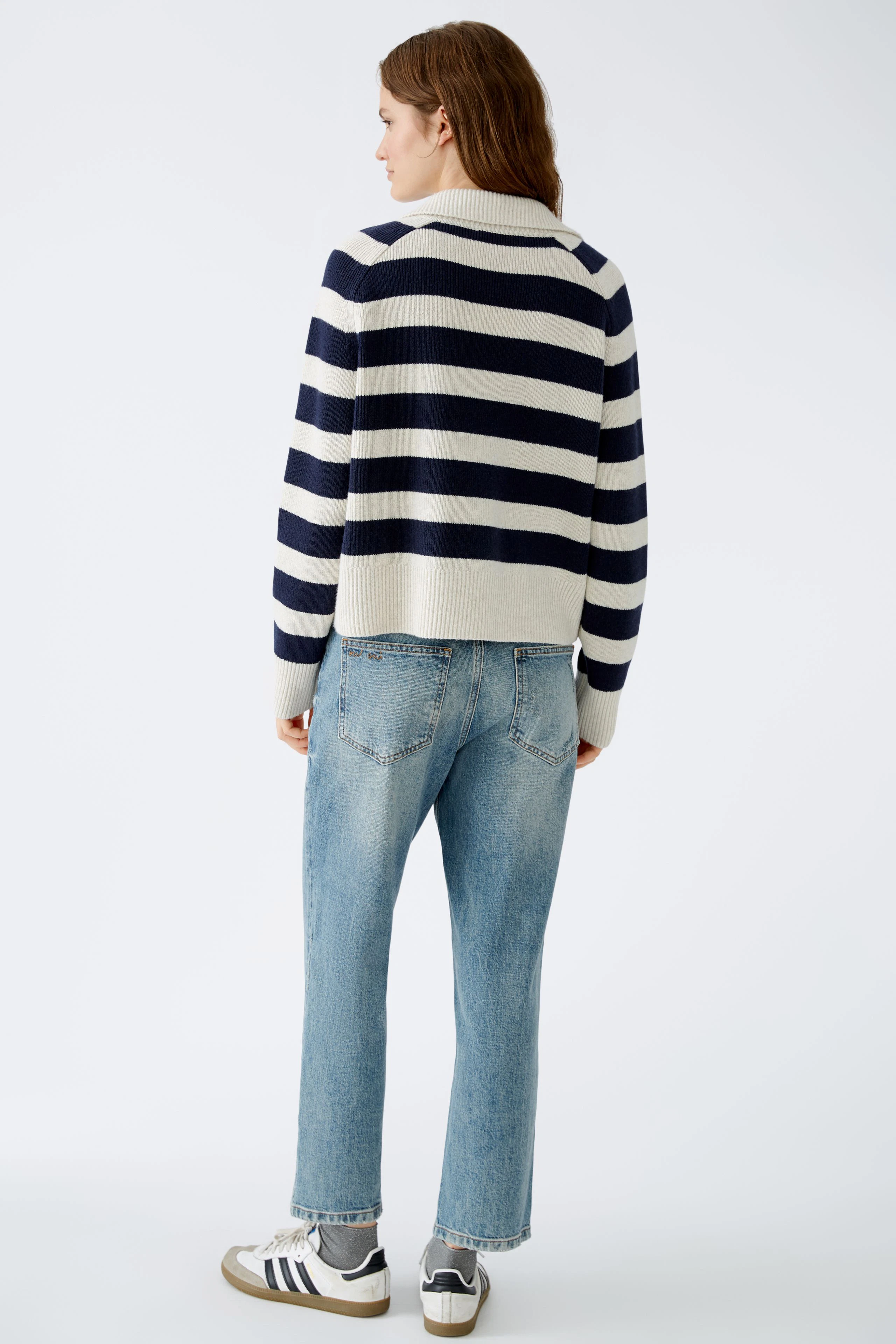 Image 3 of pullover - white blue in white blue | Oui