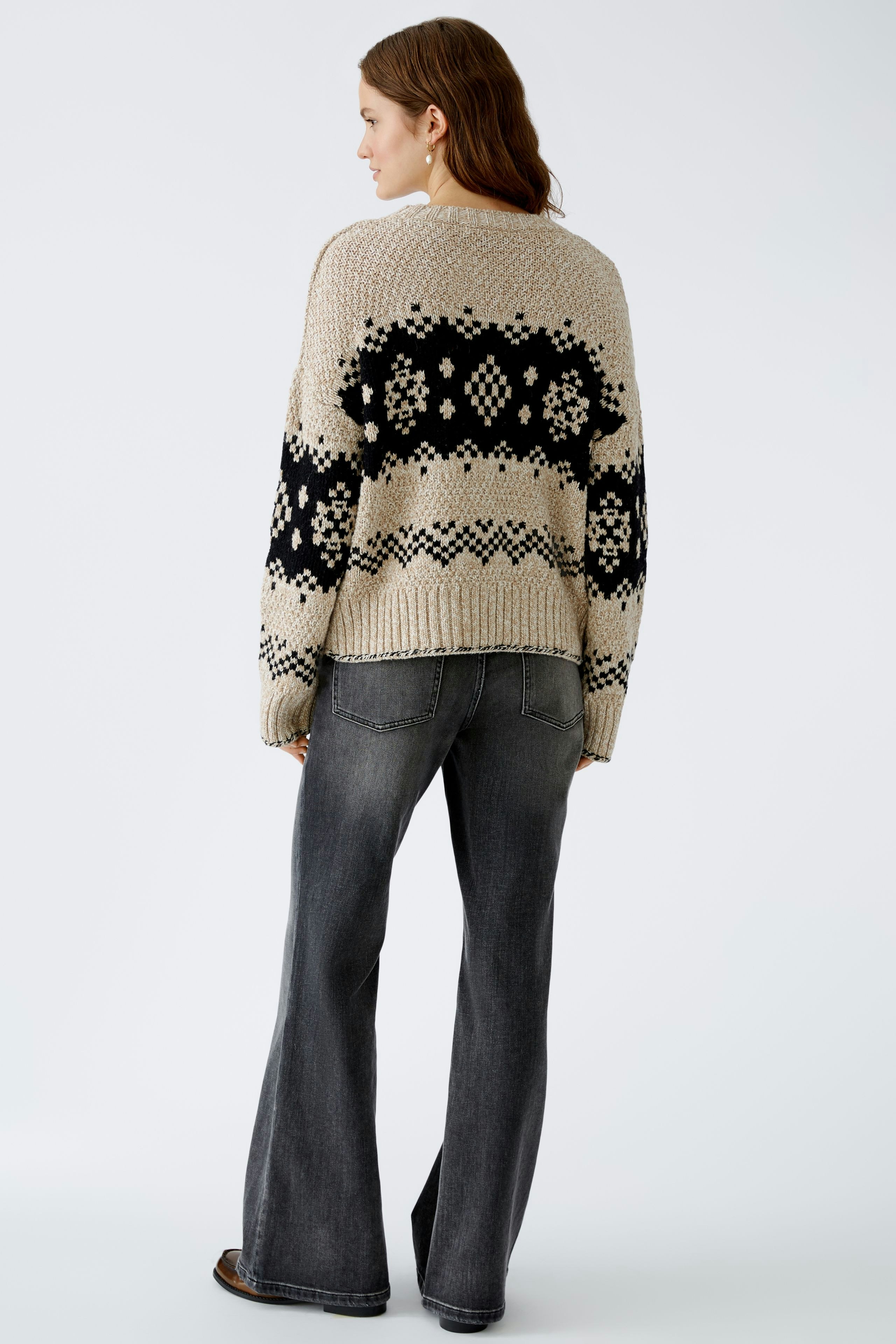 Bild 4 von Pullover - dark camel black in dark camel black | Oui