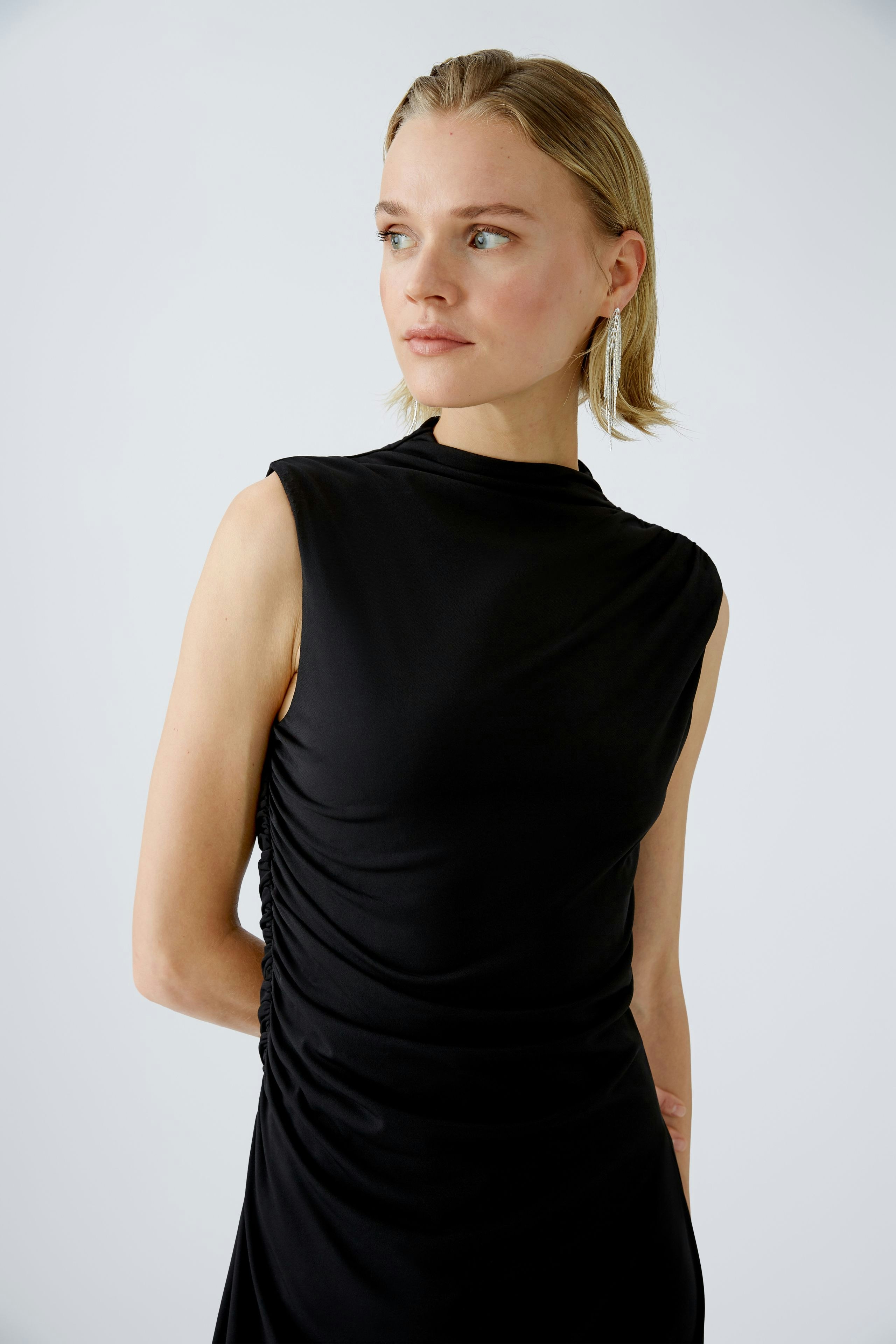 VIP【関税送料無料】希少 SPORTMAX BLACK VISCOSE USSITA DRESS Elegant and Embellished Women's Dresses and Jumpsuits | Sportmax