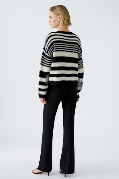 Bild 3 von Pullover with wool in black offwhite | Oui